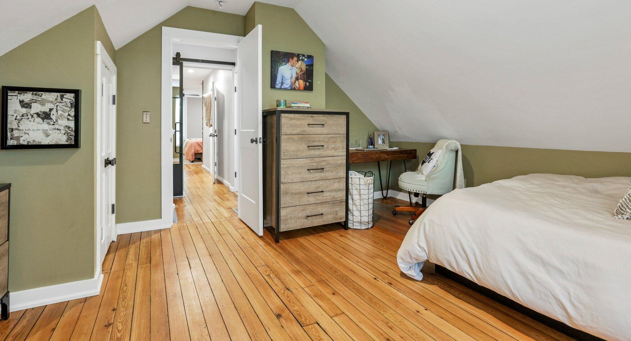 678 9 St, Columbus OH 43215-3973 exterior