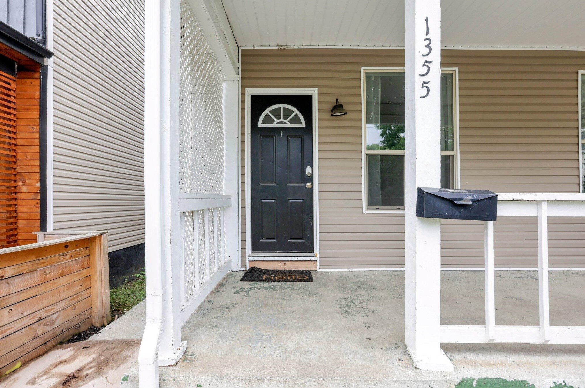 1353 Fulton St, Columbus OH 43205-2403 exterior