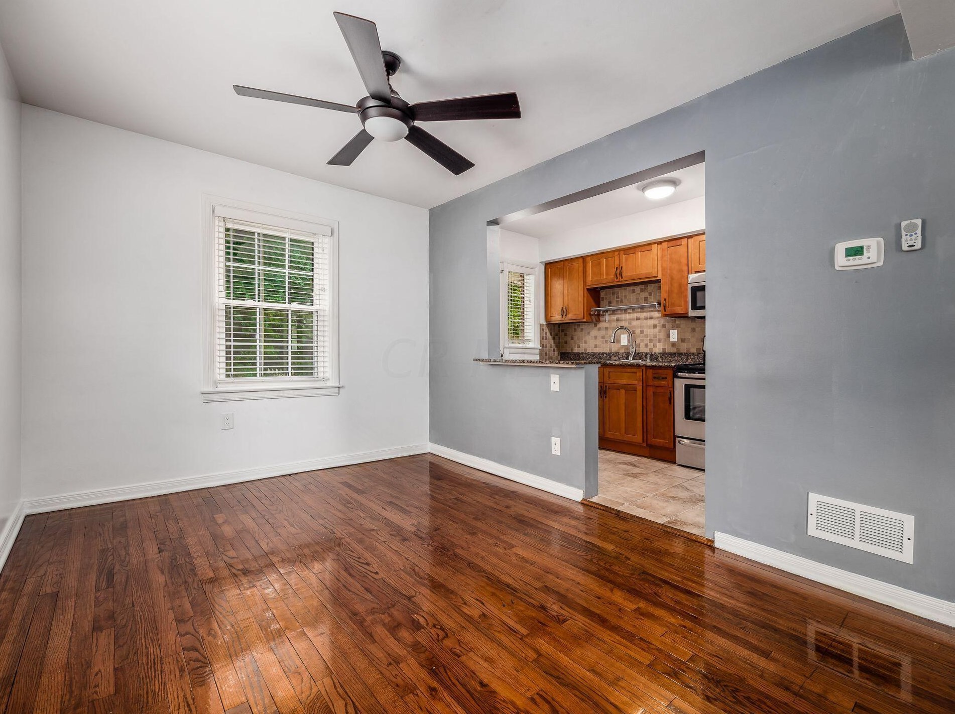 111 Selby Blvd, Columbus OH  43085-3673 exterior