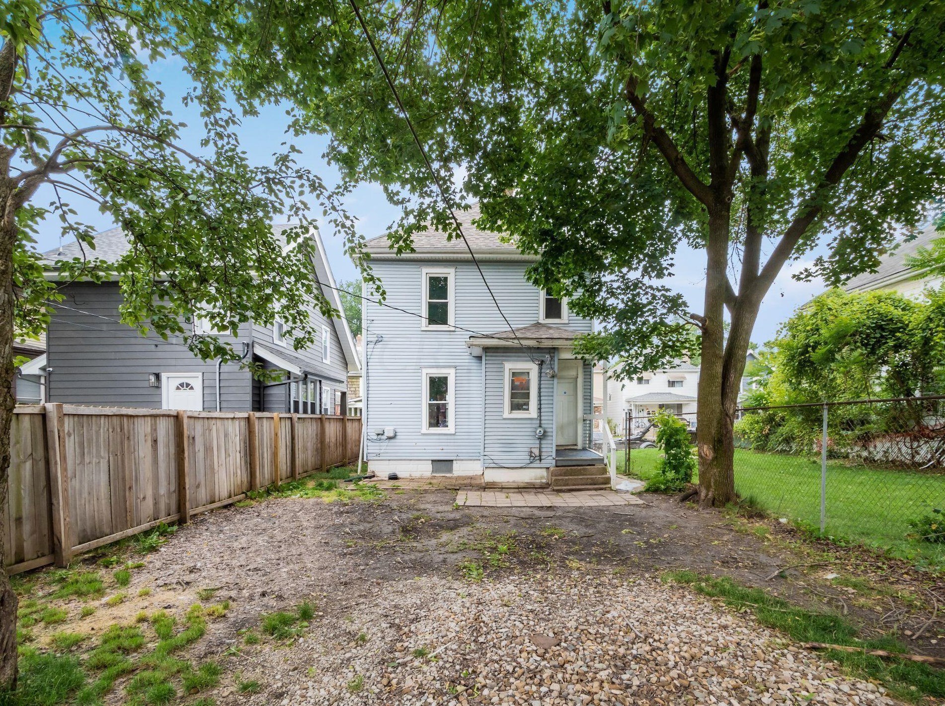 41 Ogden Ave, Columbus OH  43204-3258 exterior