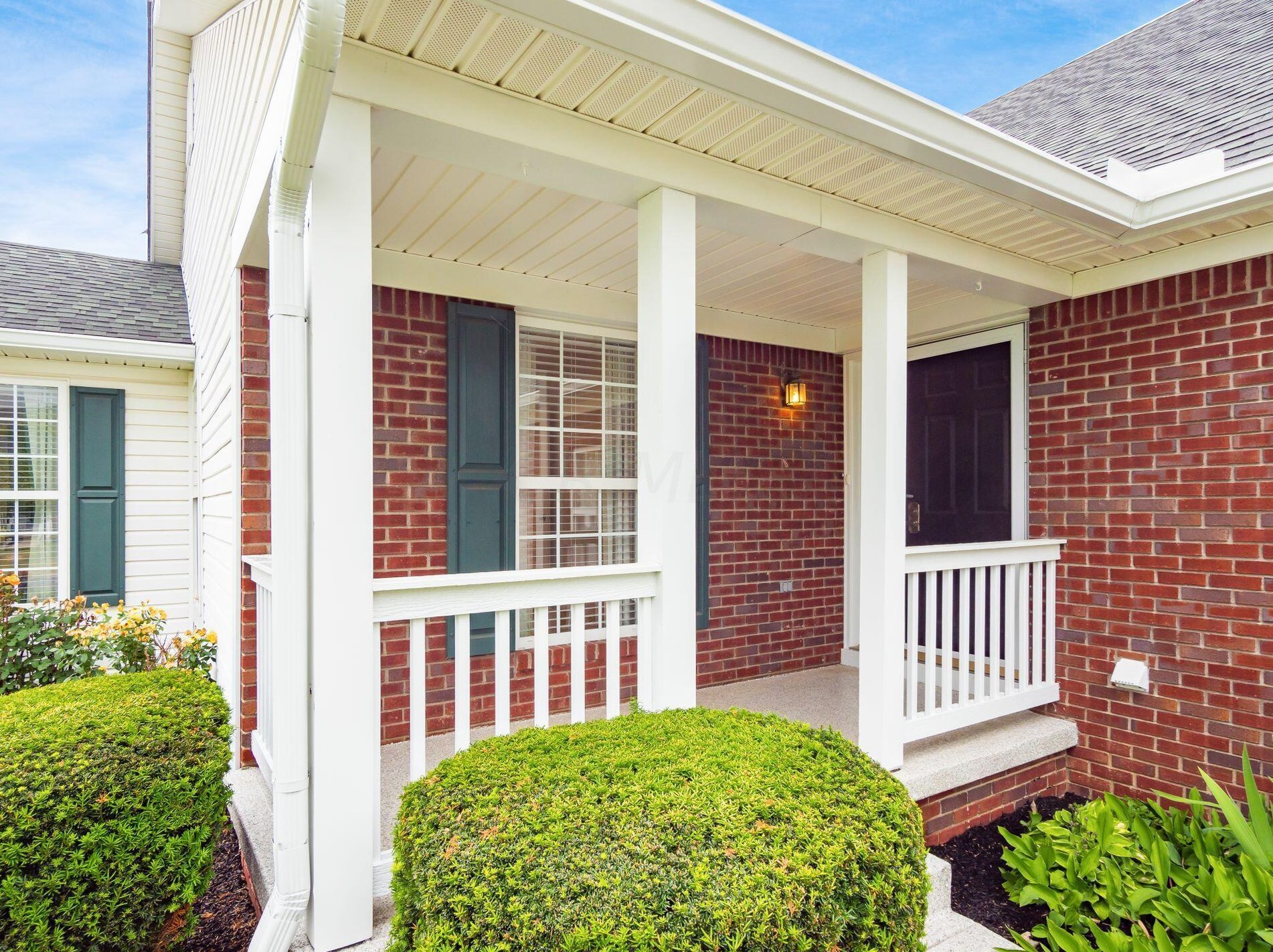 8311 Kingfisher Ln, Pickerington, OH 43147-8062
