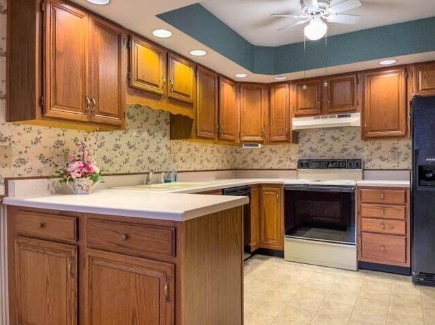 144 Pearce Pl, Urbana OH  43078-9488 exterior