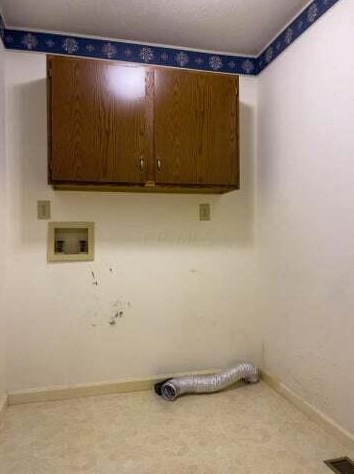 144 Pearce Pl, Urbana OH  43078-9488 exterior