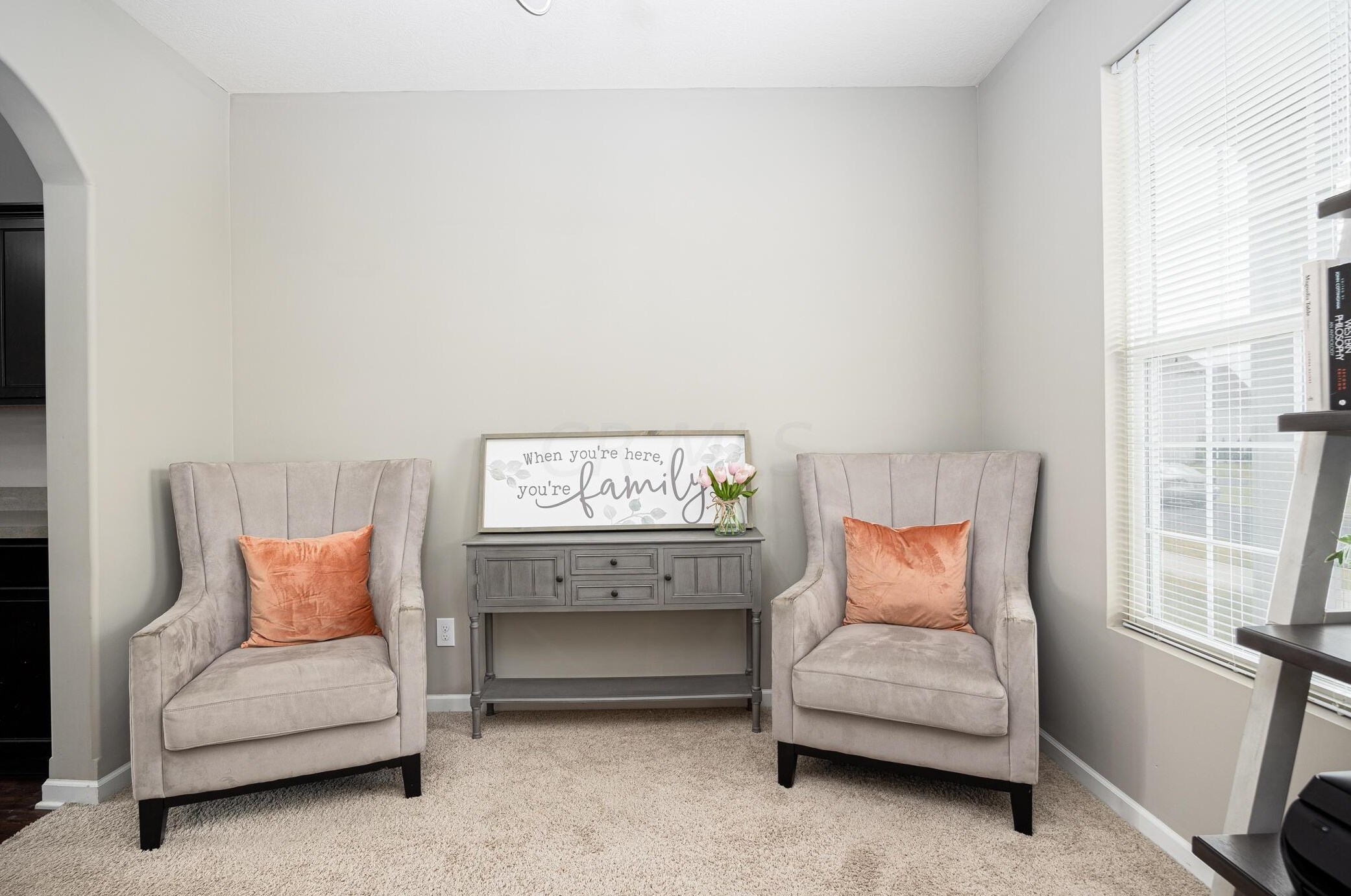 5702 Alliance Way, Columbus OH  43228-8948 exterior