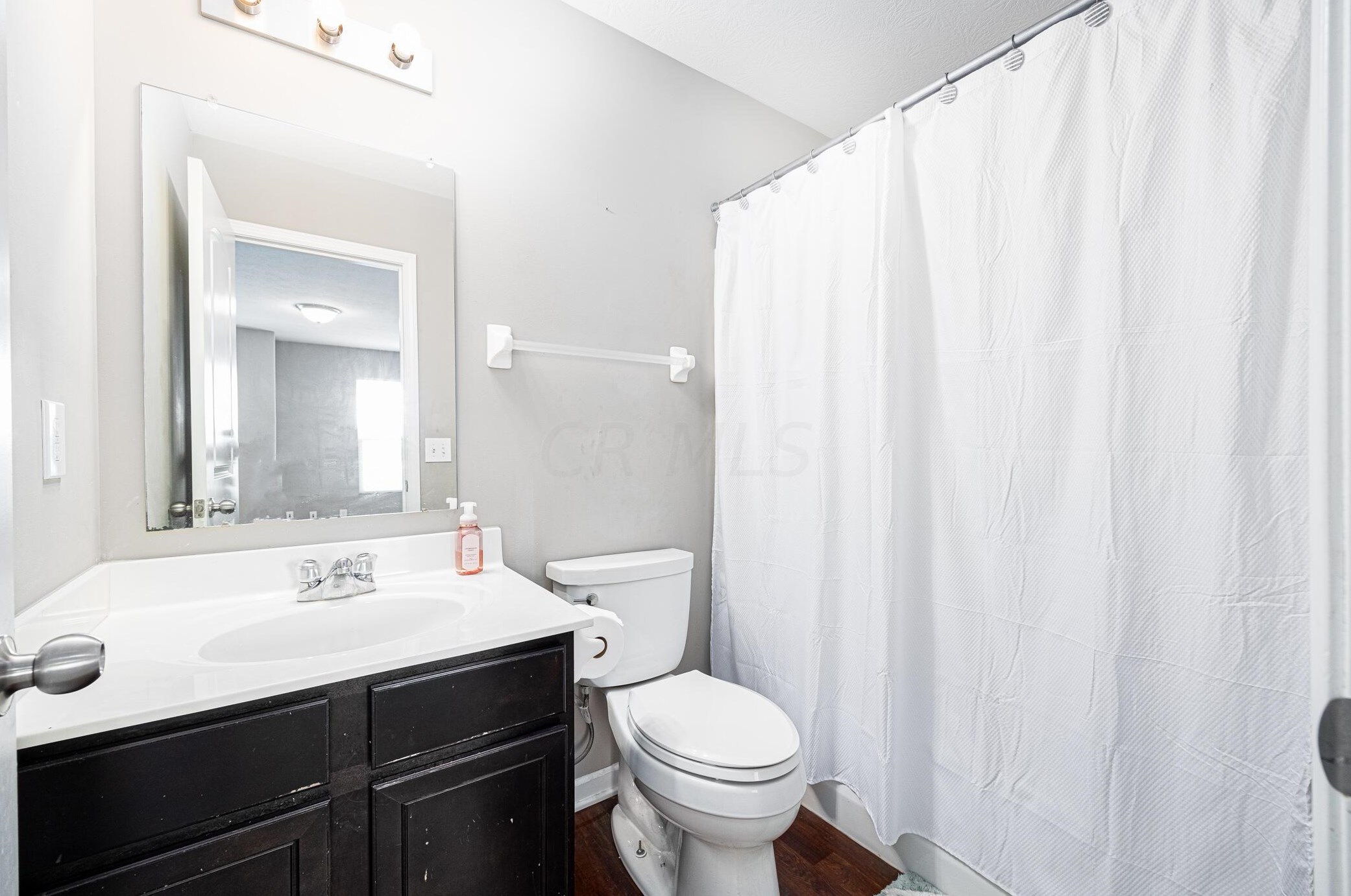 5702 Alliance Way, Columbus OH  43228-8948 exterior