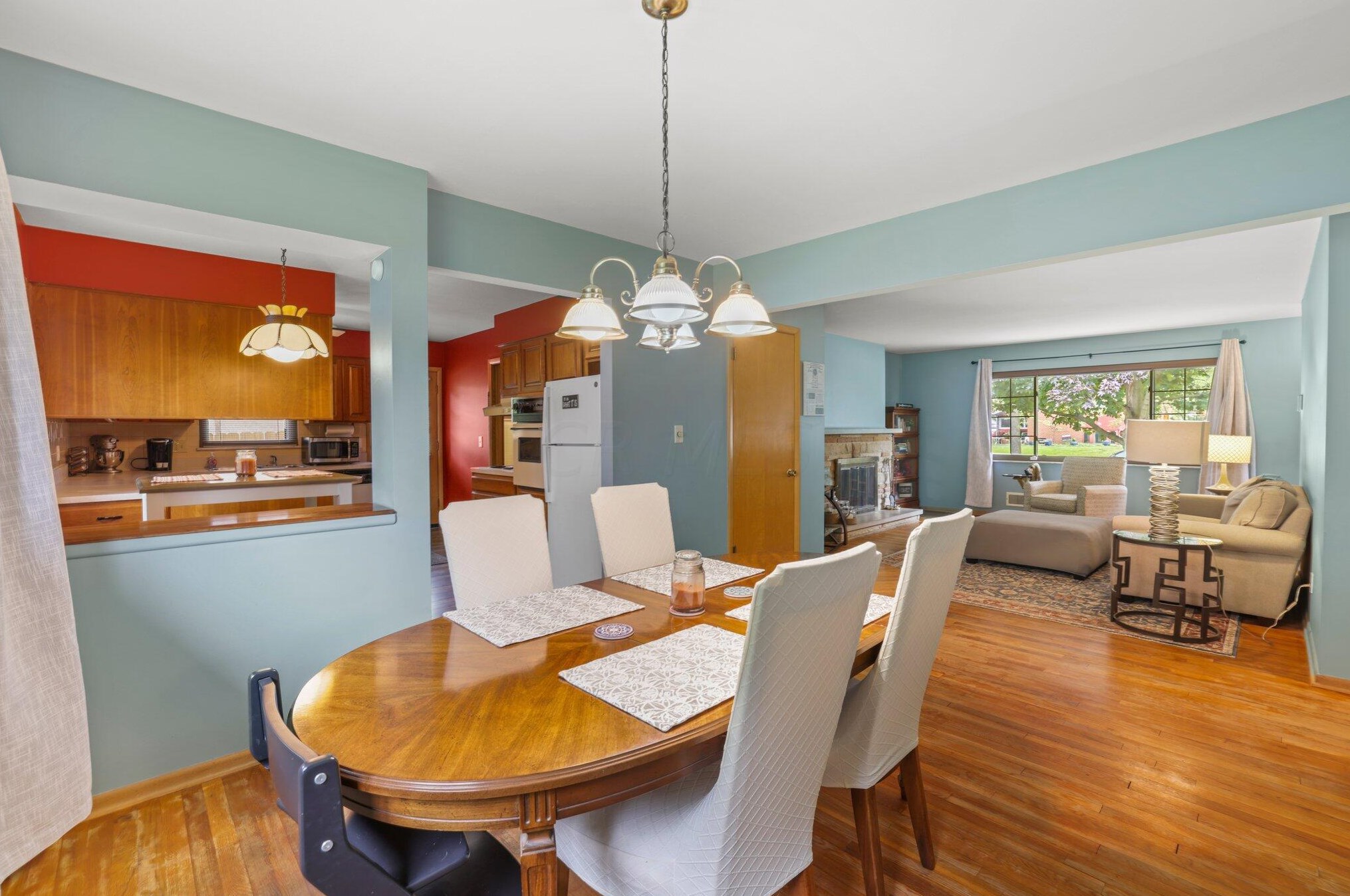 4386 Marland Dr, Columbus OH  43224-1015 exterior