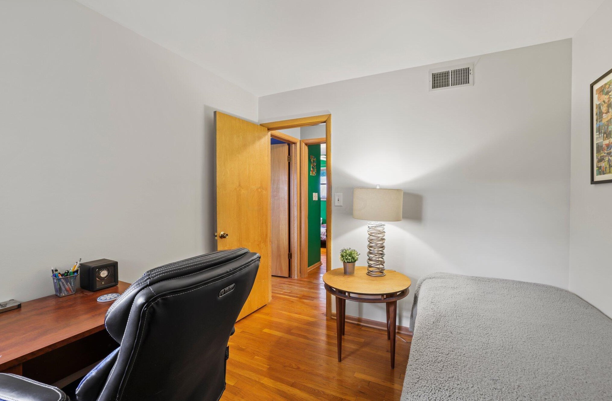 4386 Marland Dr, Columbus OH  43224-1015 exterior