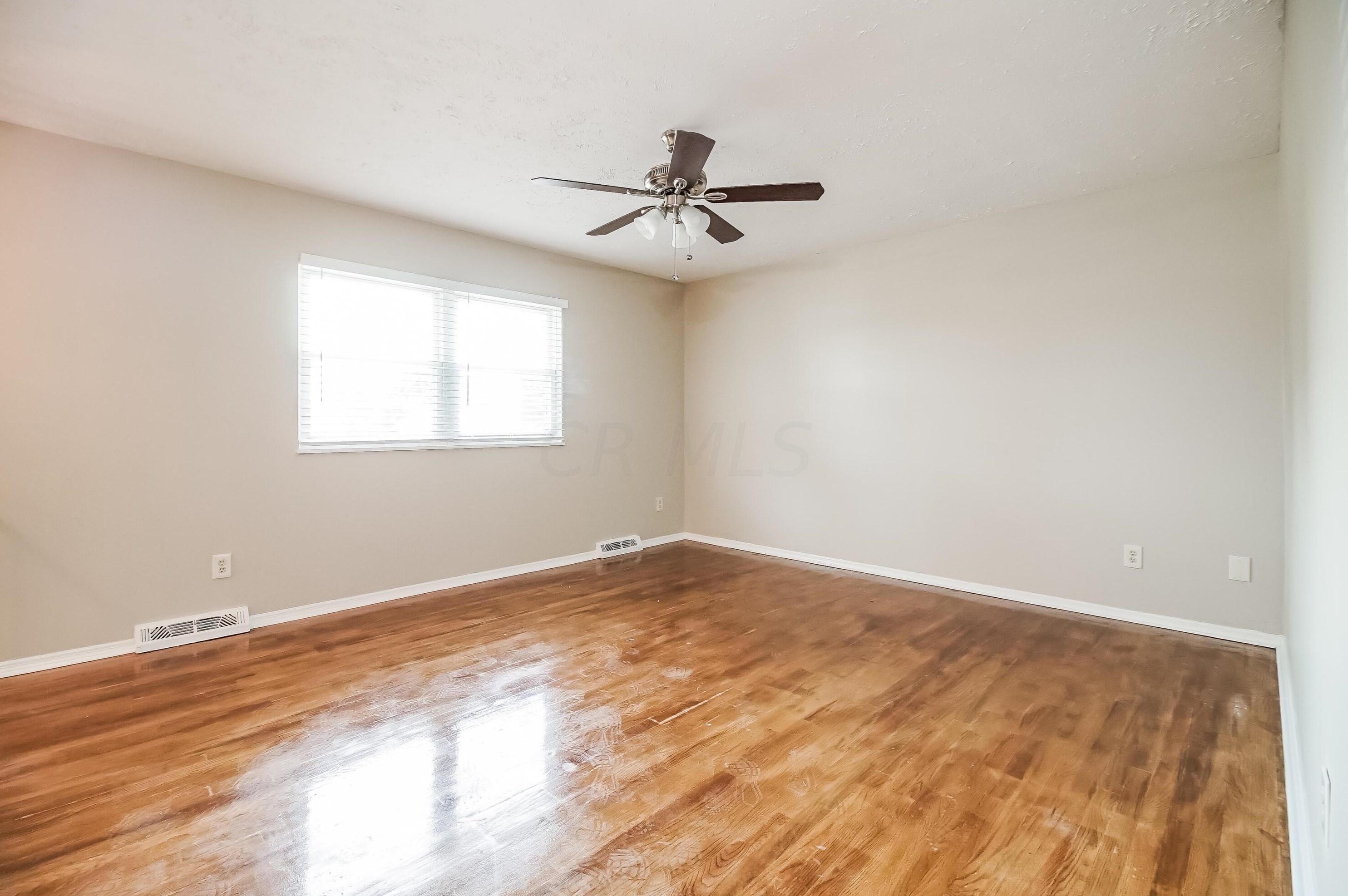 6259 Faircrest Rd, Columbus OH  43229-2124 exterior