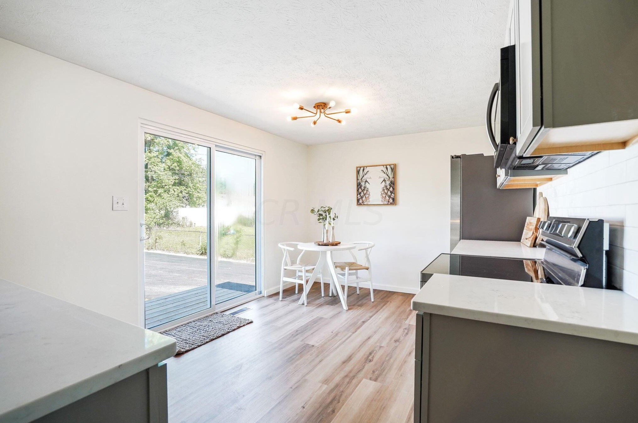 3827 Edendale Rd, Columbus OH  43207-4121 exterior