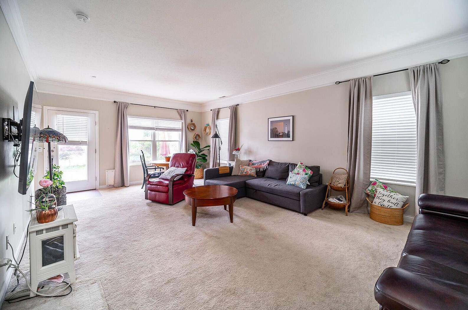 5961 Myrick Rd, Dublin OH  43016-7929 exterior