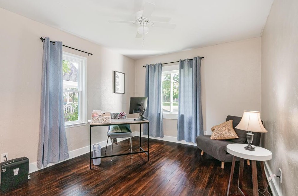 1351 Duxberry Ave, Columbus OH  43211-2269 exterior