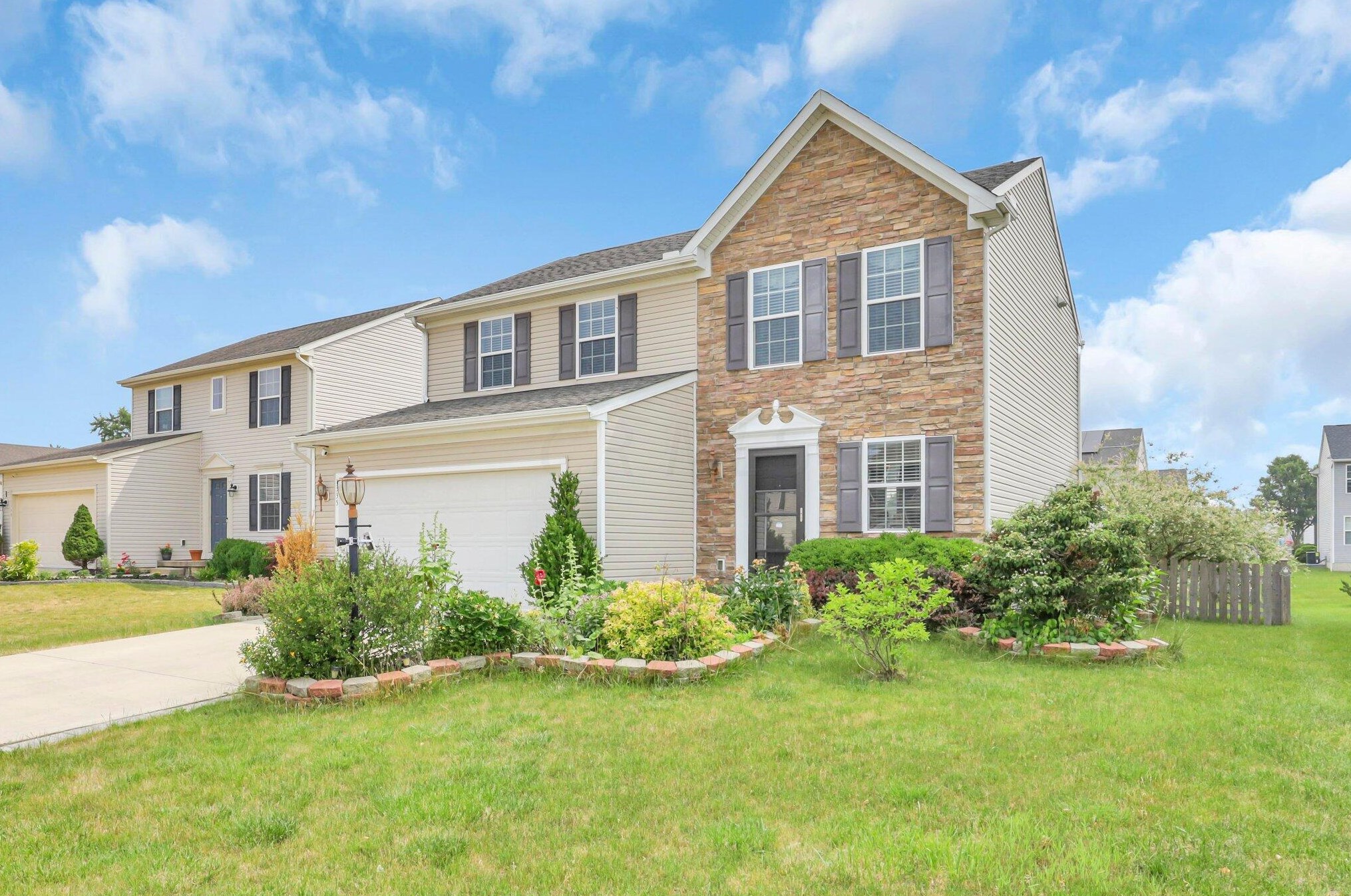 1335 Wagy Square, Pataskala, OH 43062