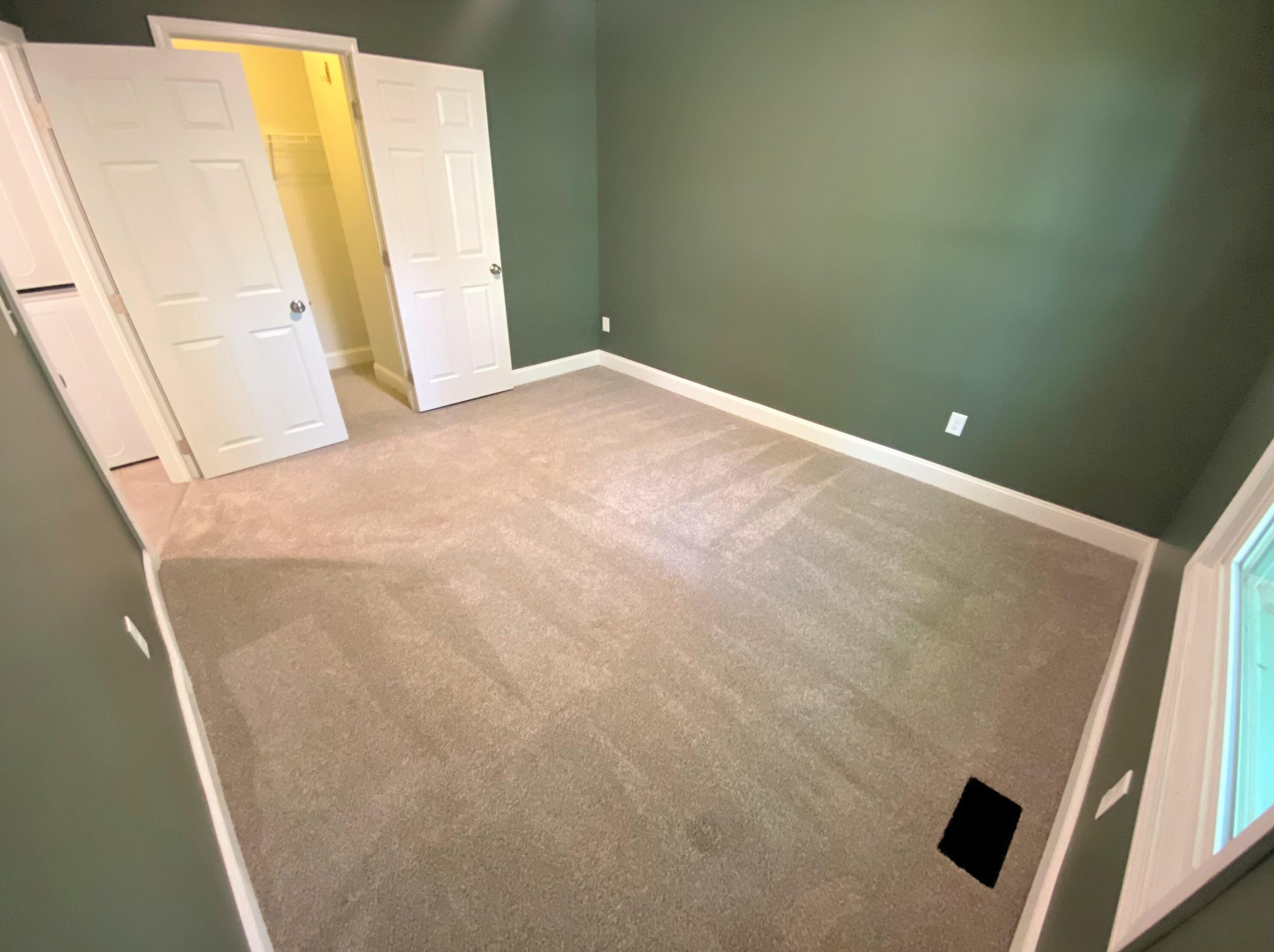 210 Brighton Rd, Columbus OH 43202-1024 exterior