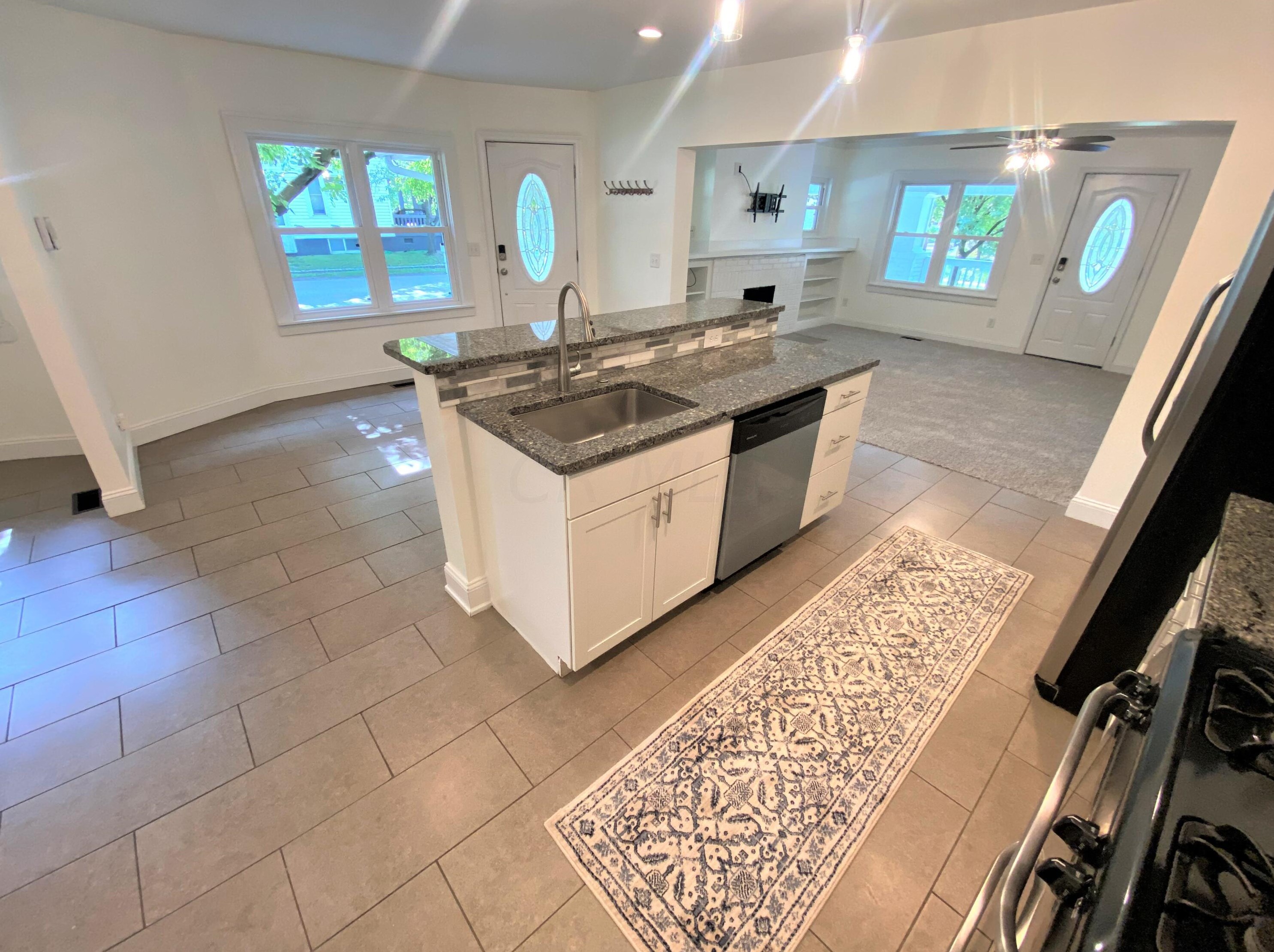 210 Brighton Rd, Columbus OH 43202-1024 exterior