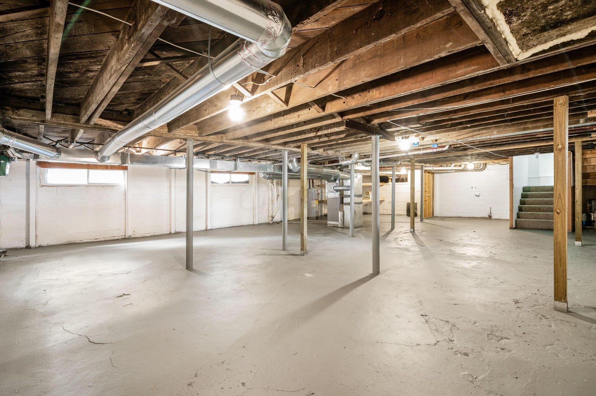 210 Brighton Rd, Columbus OH 43202-1024 exterior