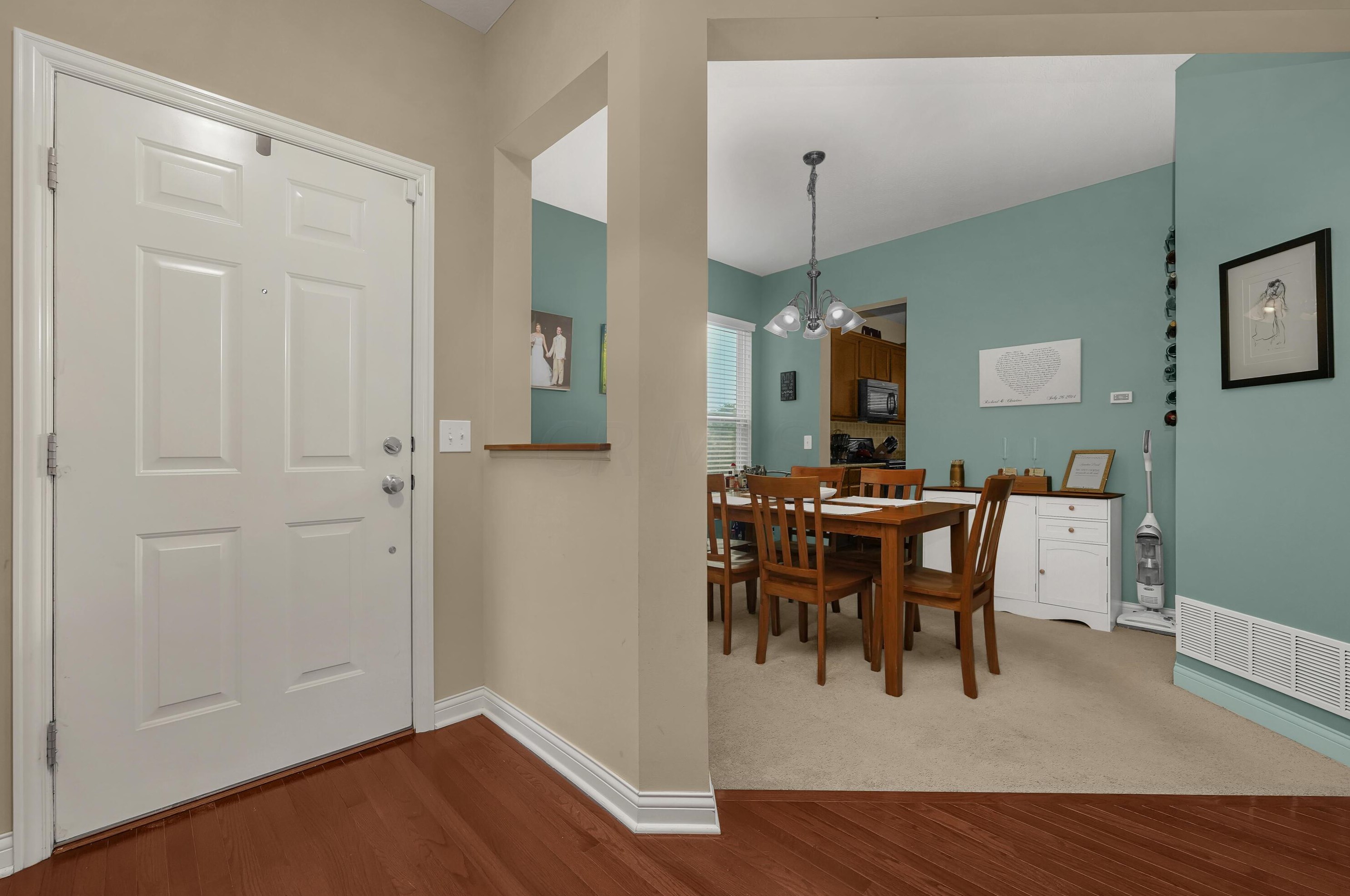 395 Benedetti Ave, Columbus, OH 43213-4460