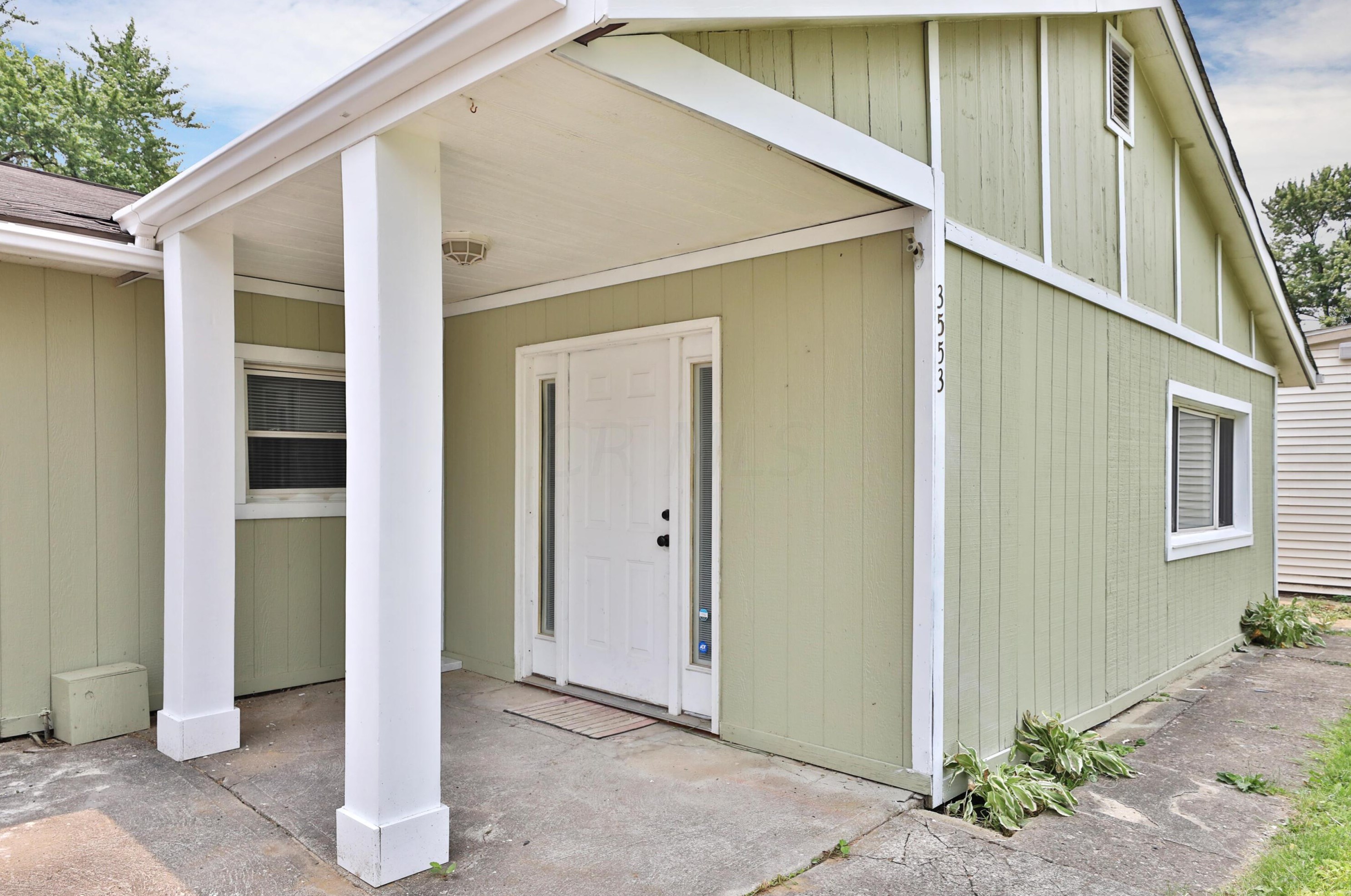 3553 Brookside Blvd, Columbus, OH 43204