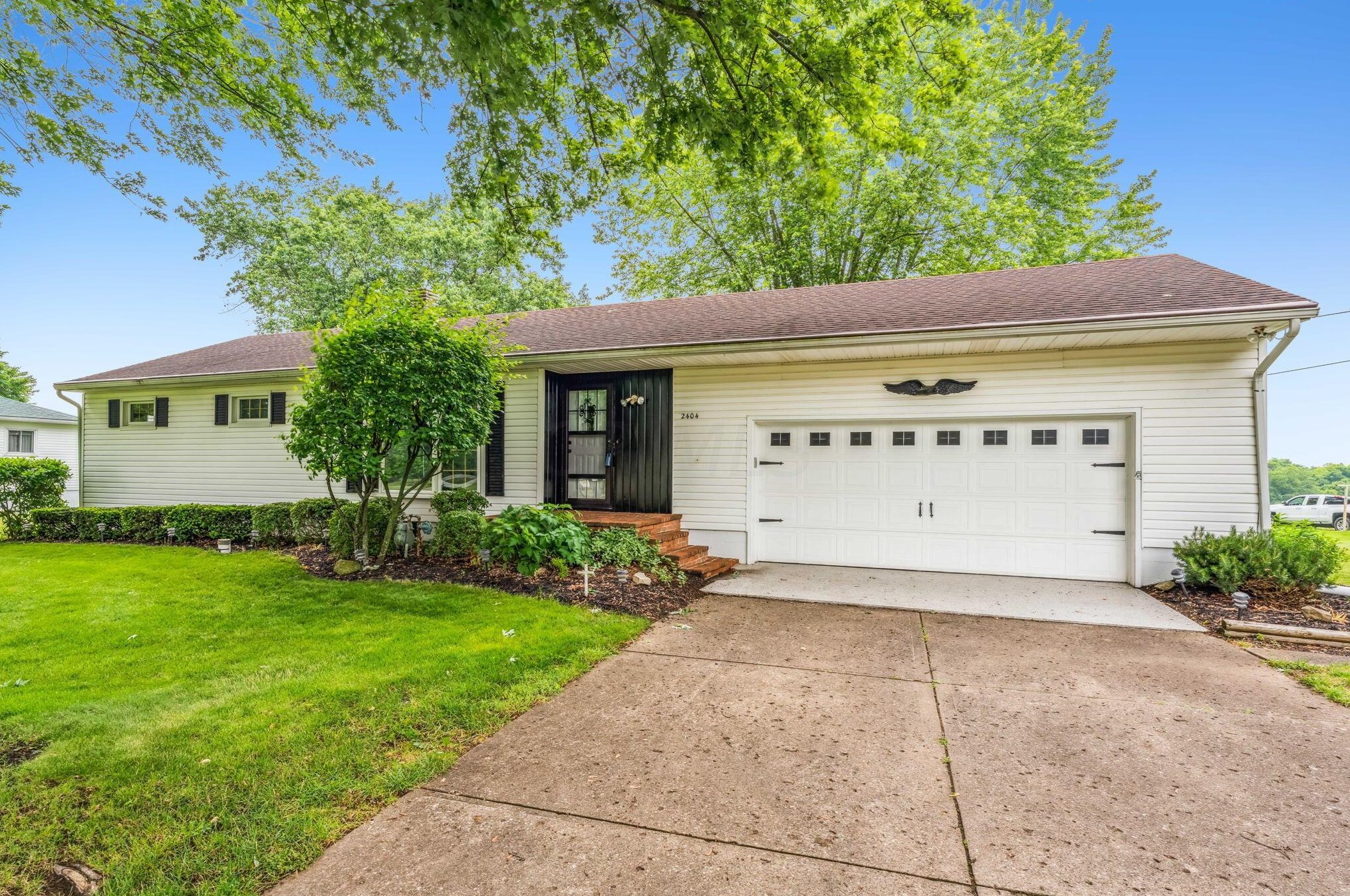 2404 Lancaster Thornville Rd, Lancaster, OH 43130-9709