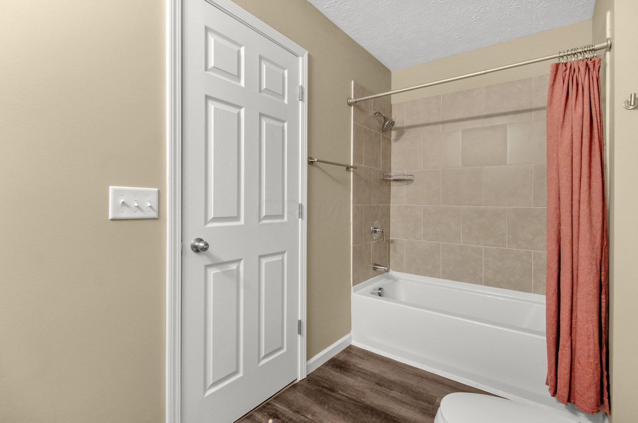 5109 Teddy Dr, Columbus OH  43227-1464 exterior