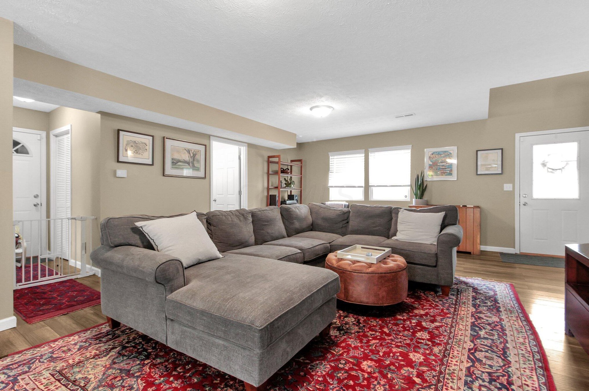 5109 Teddy Dr, Columbus OH  43227-1464 exterior