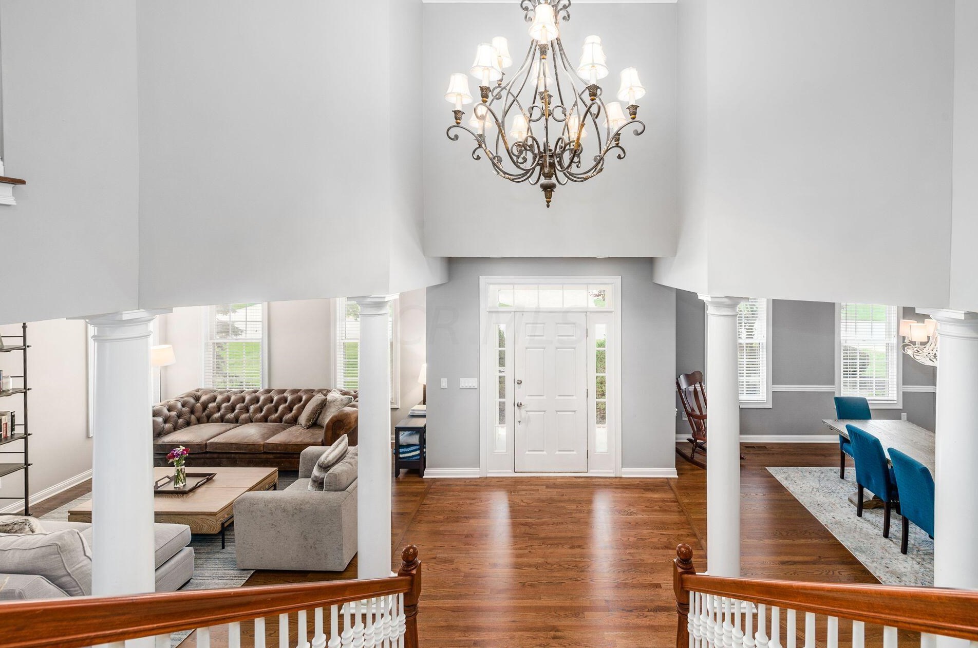 6209 Balmoral Dr, Dublin OH  43017-8595 exterior