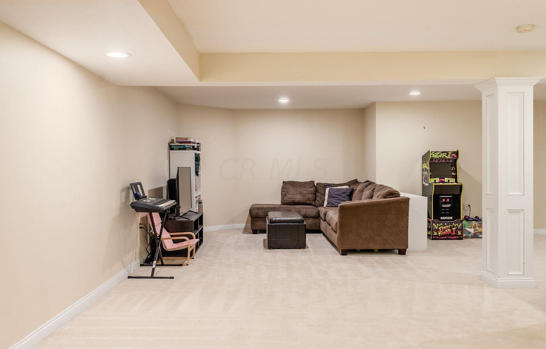 6209 Balmoral Dr, Dublin OH  43017-8595 exterior