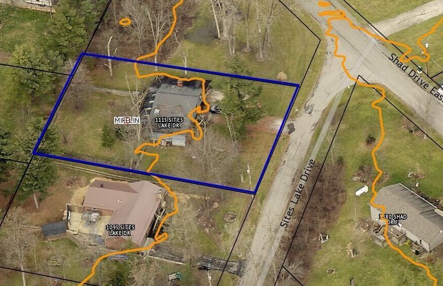 1115 Sites Lake Dr, Mansfield, OH 44903-9123