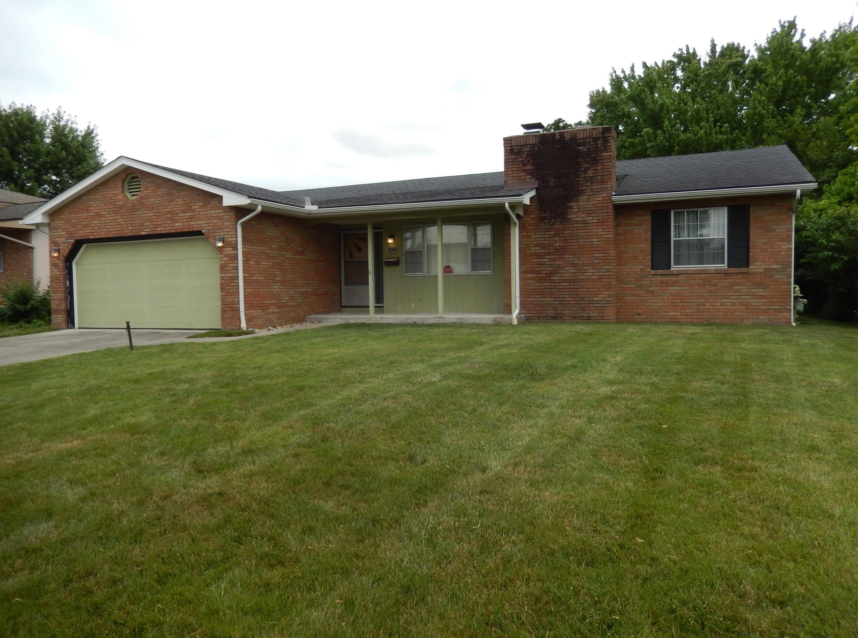 1497 Hempwood Dr, Columbus, OH 43229-3409