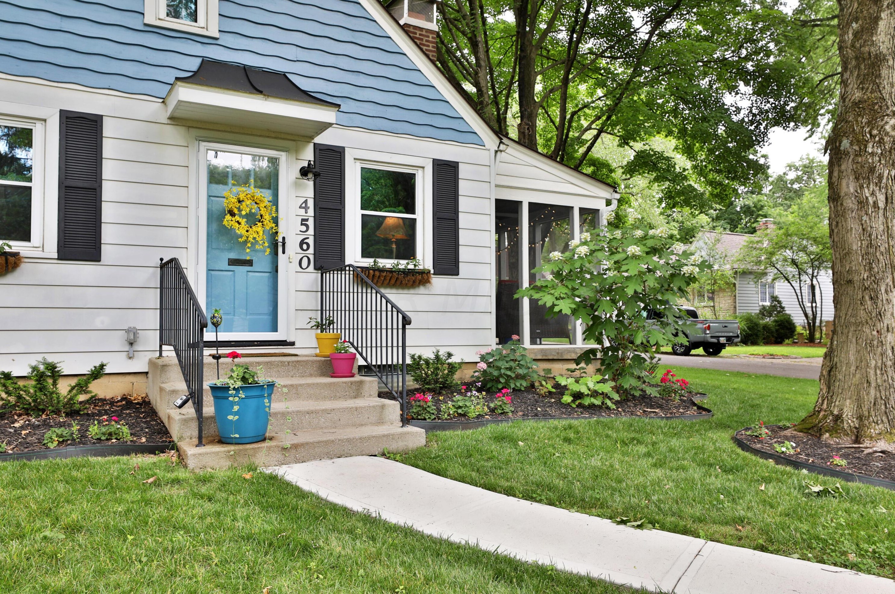 4560 Stewart Pl, Columbus OH  43214-2531 exterior