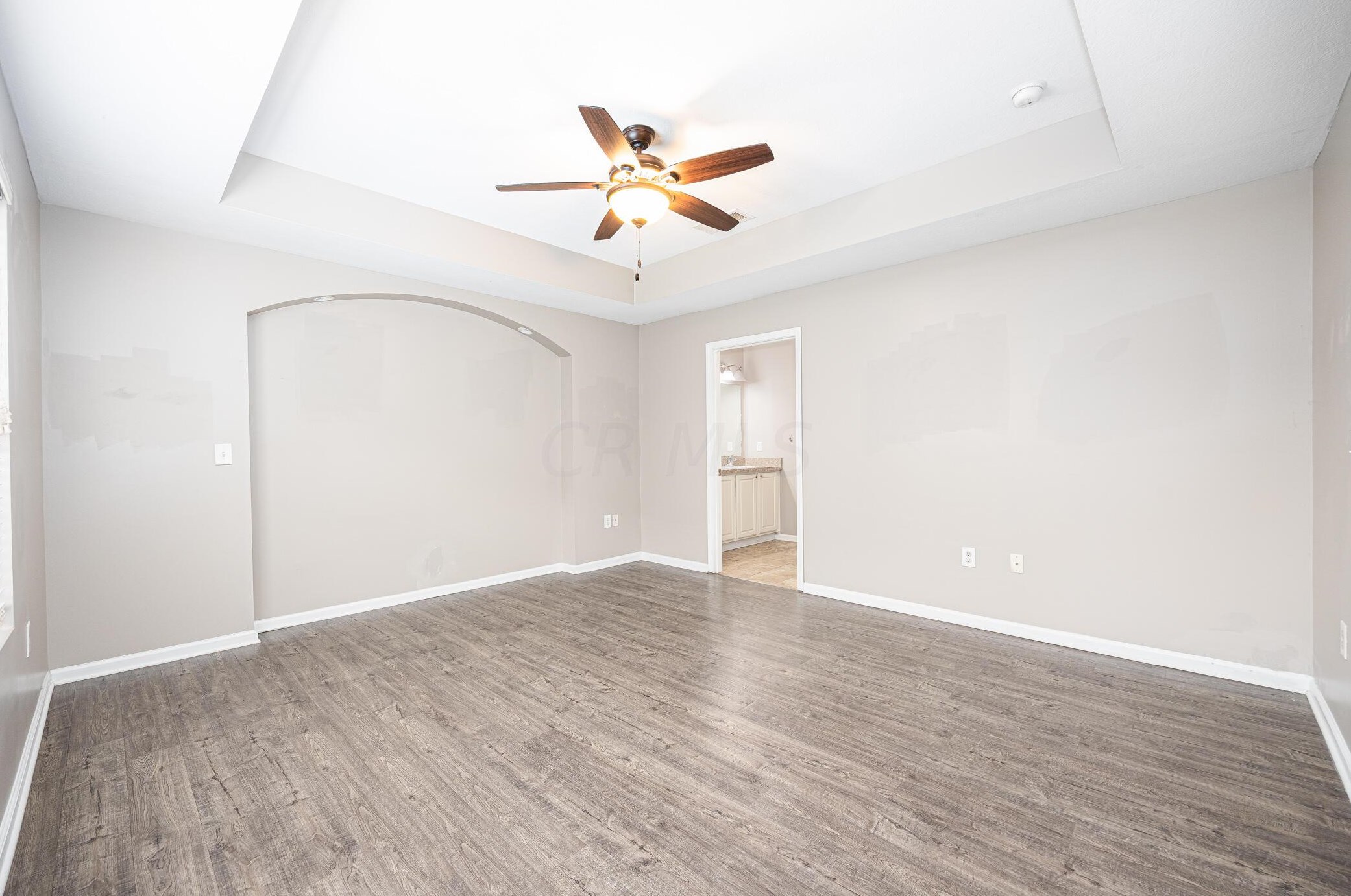 1417 Carylake Cir, Columbus OH  43240-4075 exterior