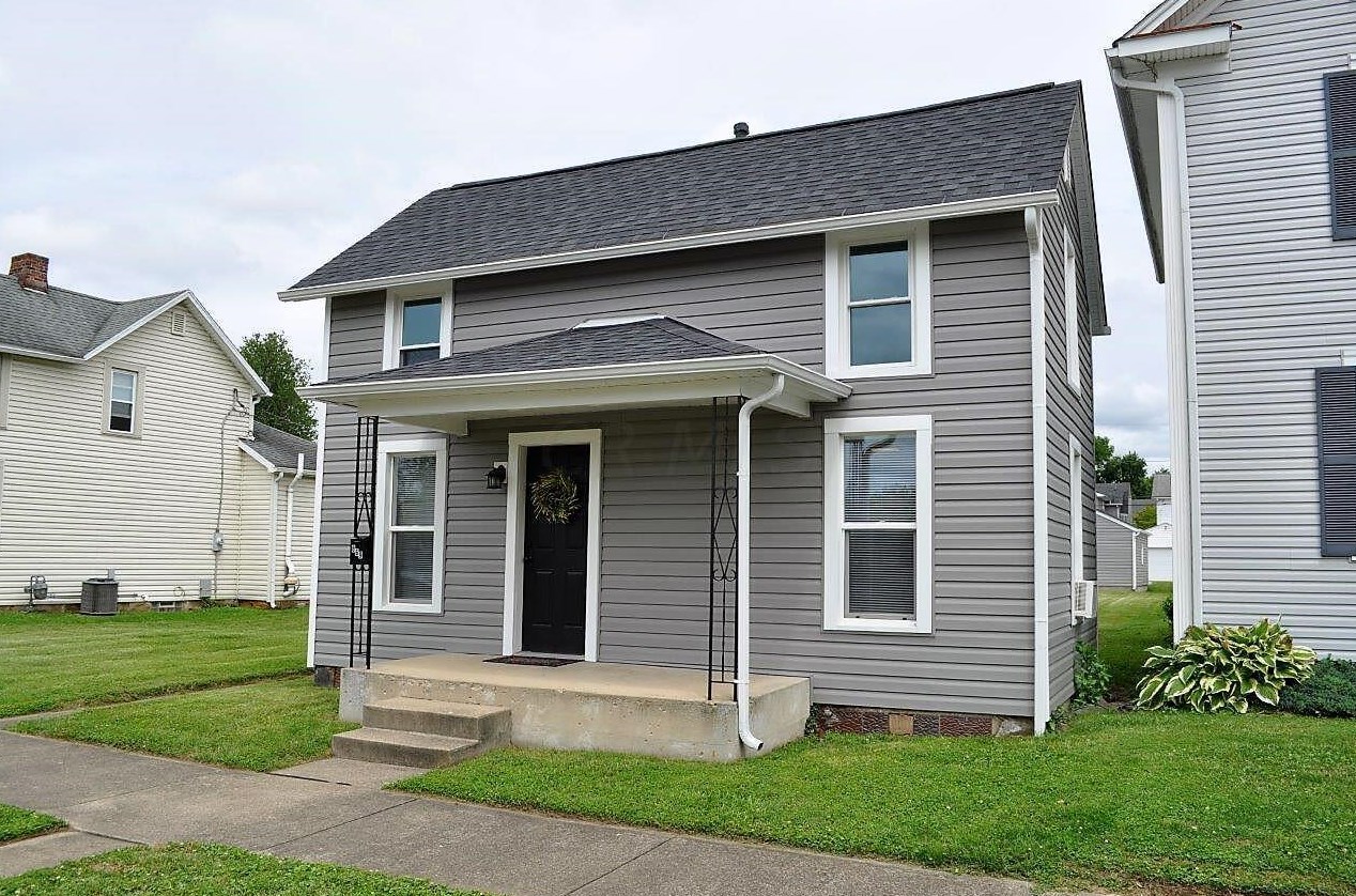 869 E Mulberry St, Lancaster, OH 43130