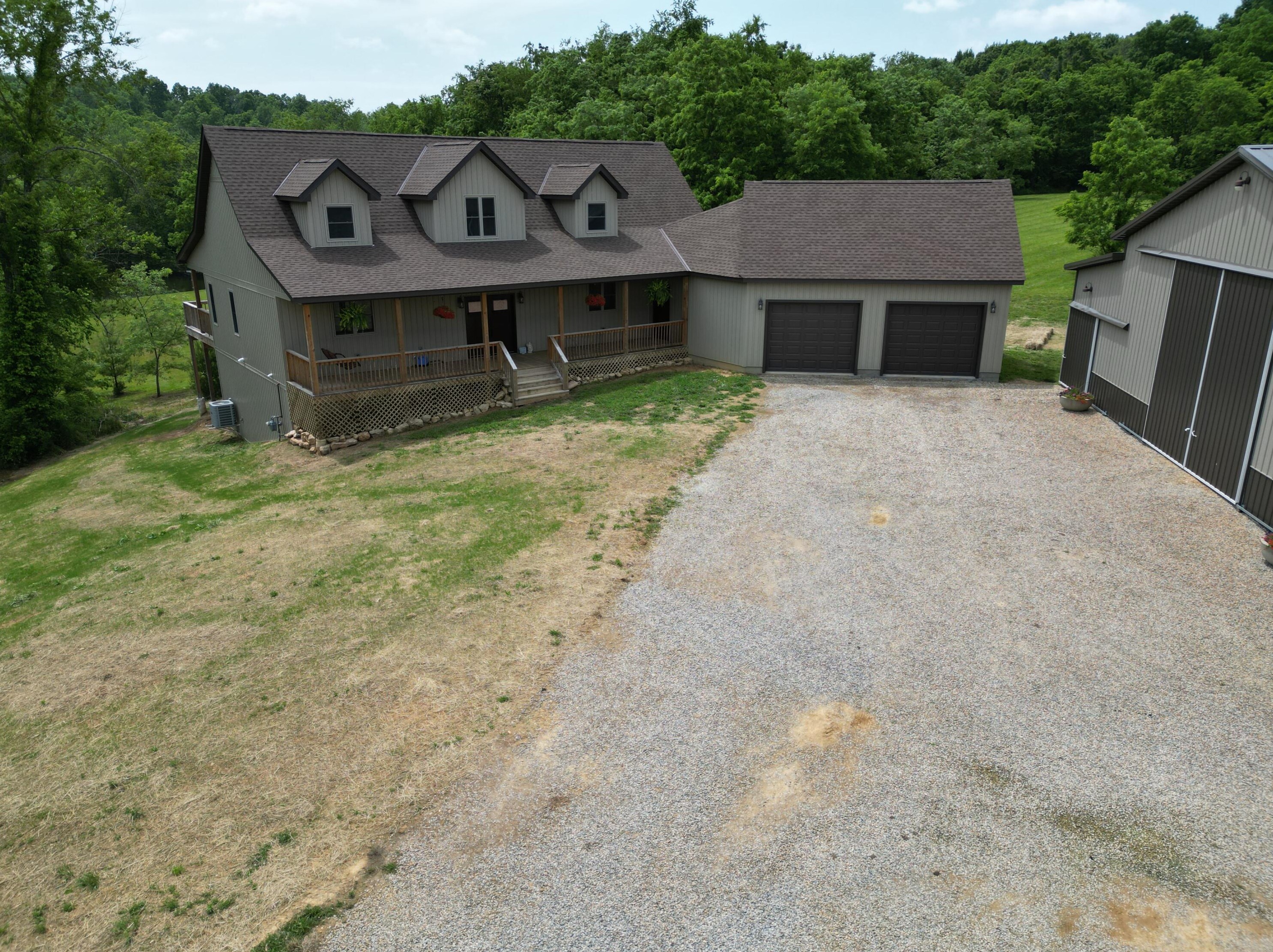 10615 Township Rd 68 Nw, Somerset, OH 43783