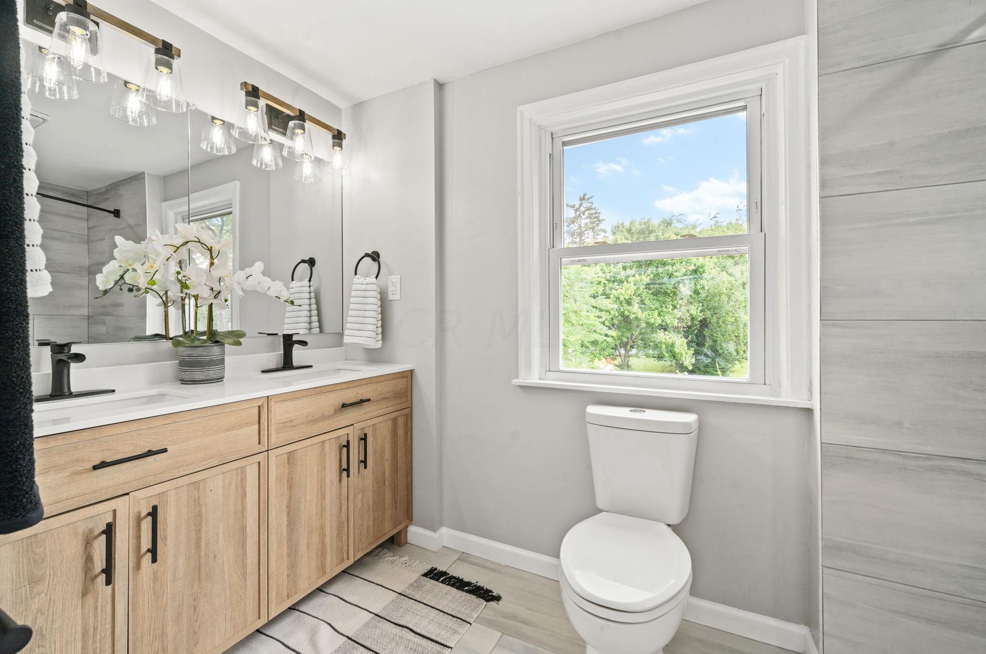 1790 Bide A Wee Park Ave, Columbus OH  43205-3039 exterior