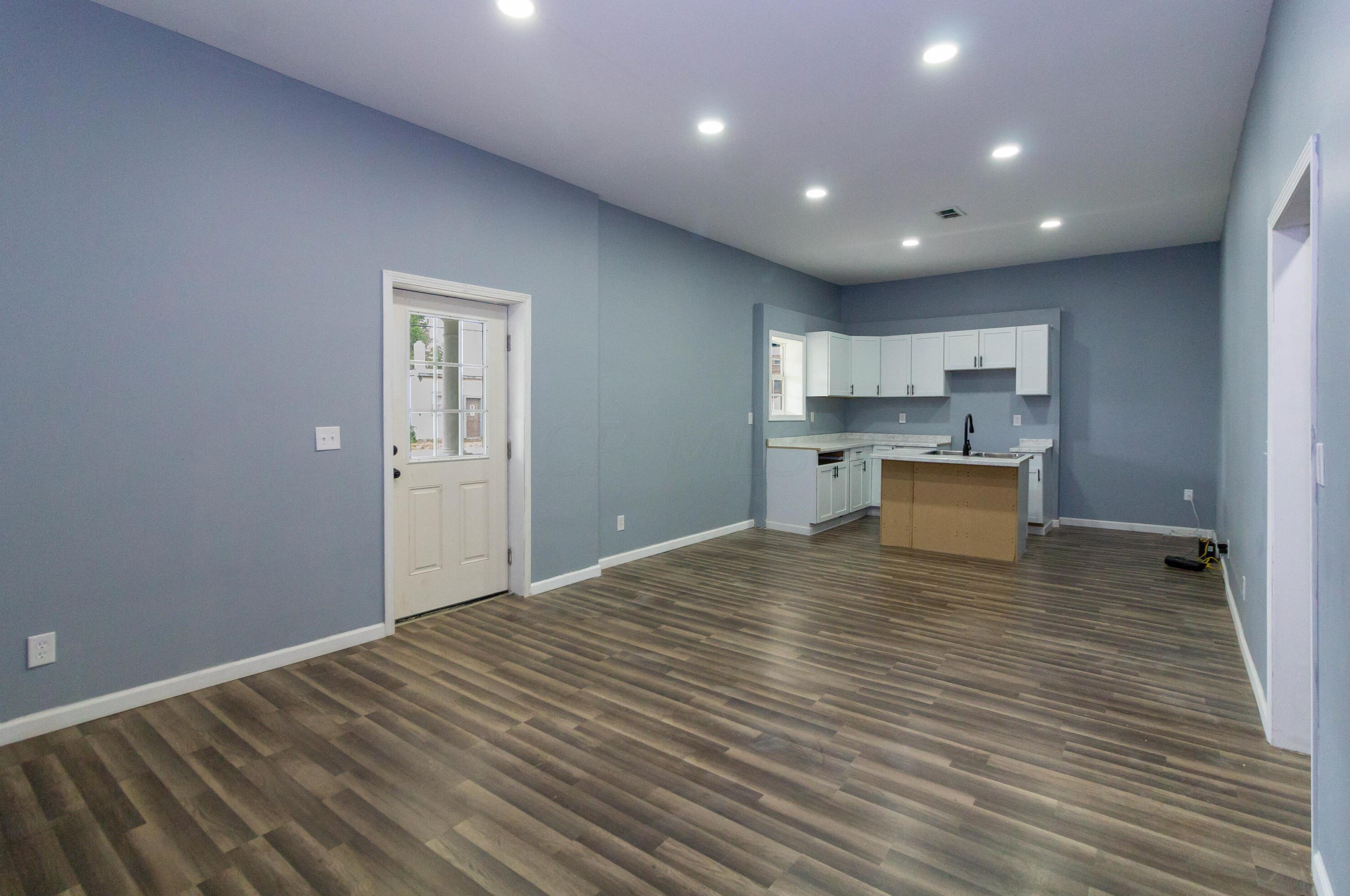 7260 E Main St, South Solon, OH 43153