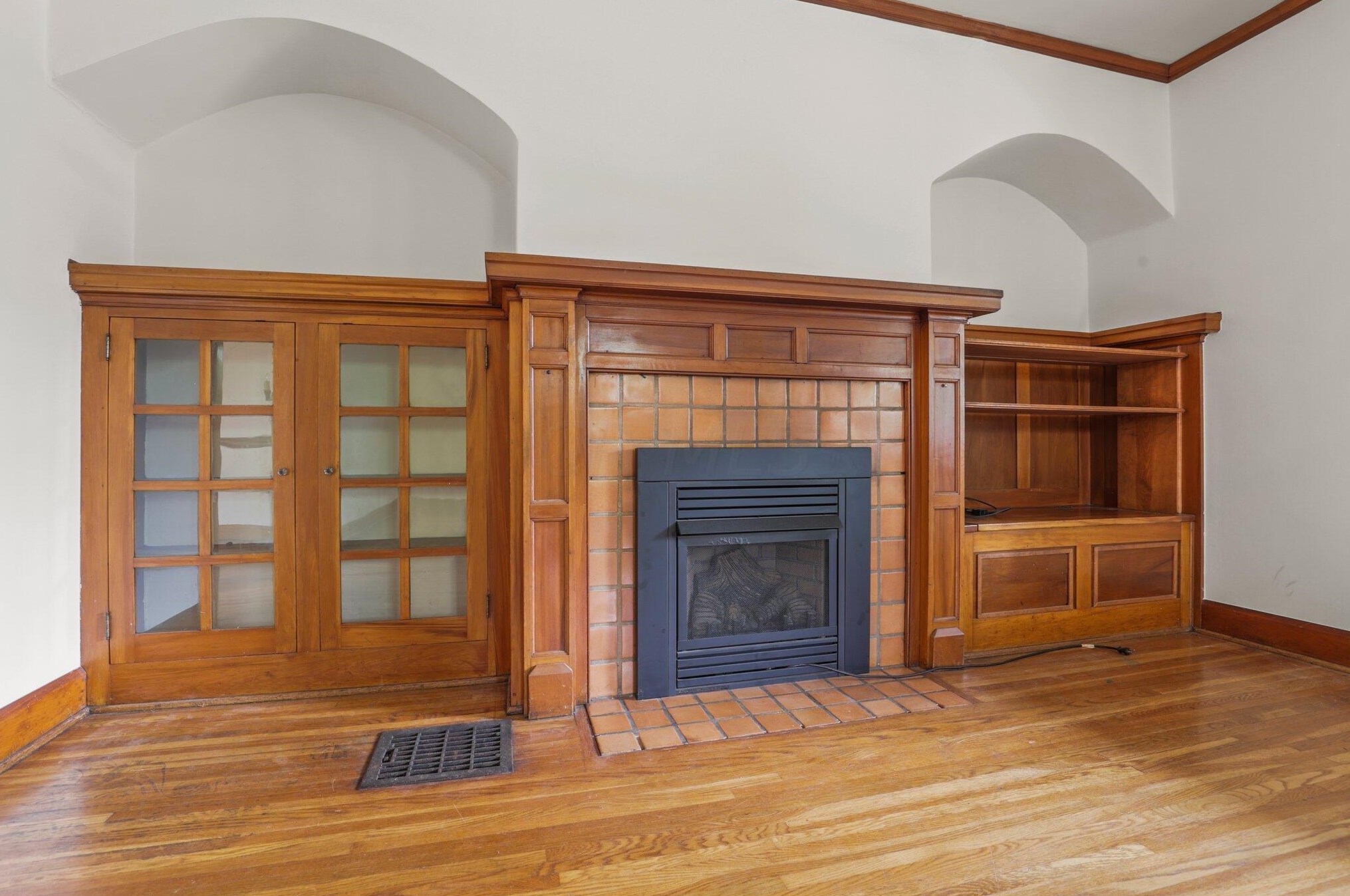 1051 Virginia Ave, Columbus OH 43212-3565 exterior