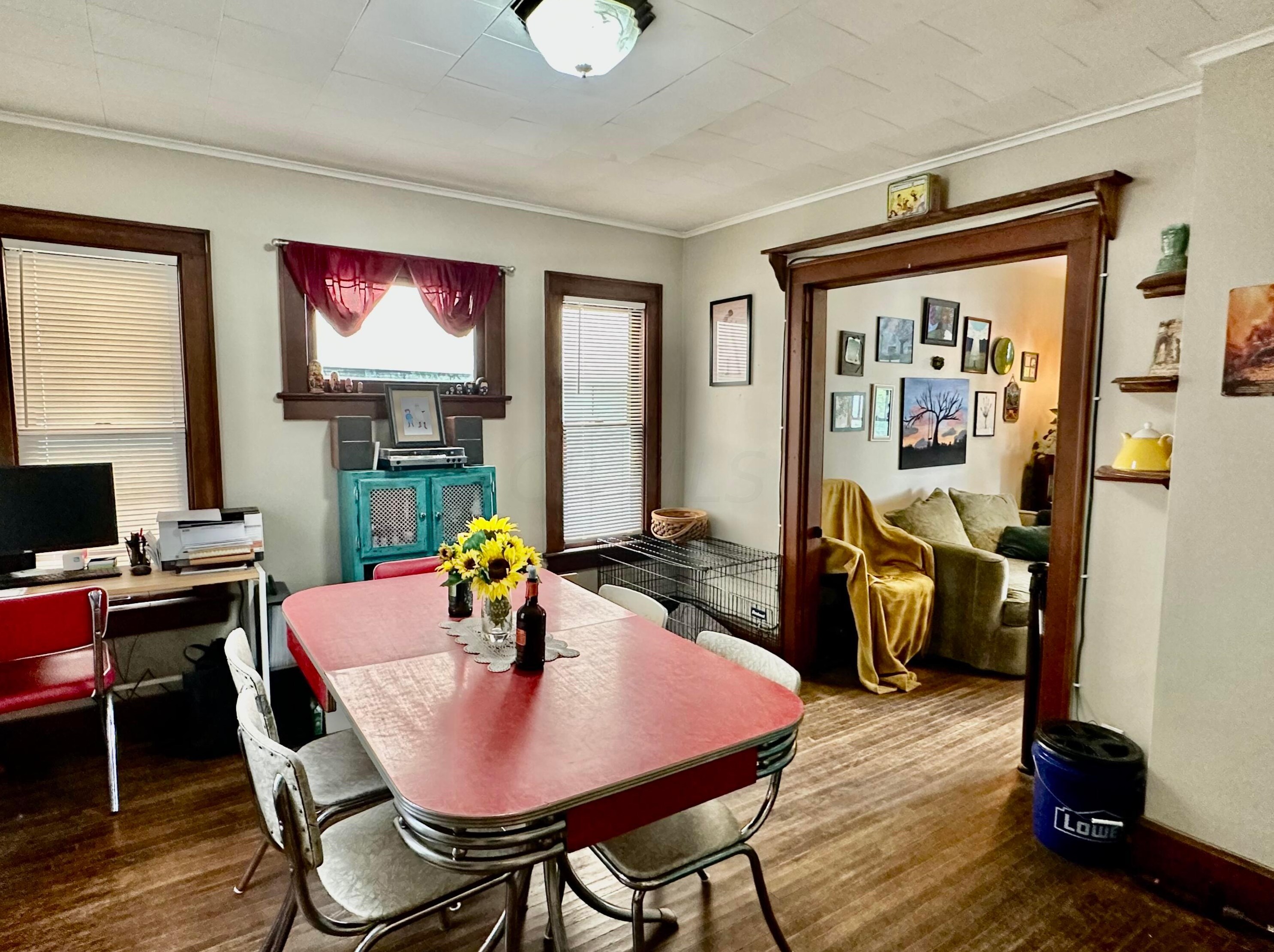 482 Alden Ave, Columbus OH 43201-1396 exterior