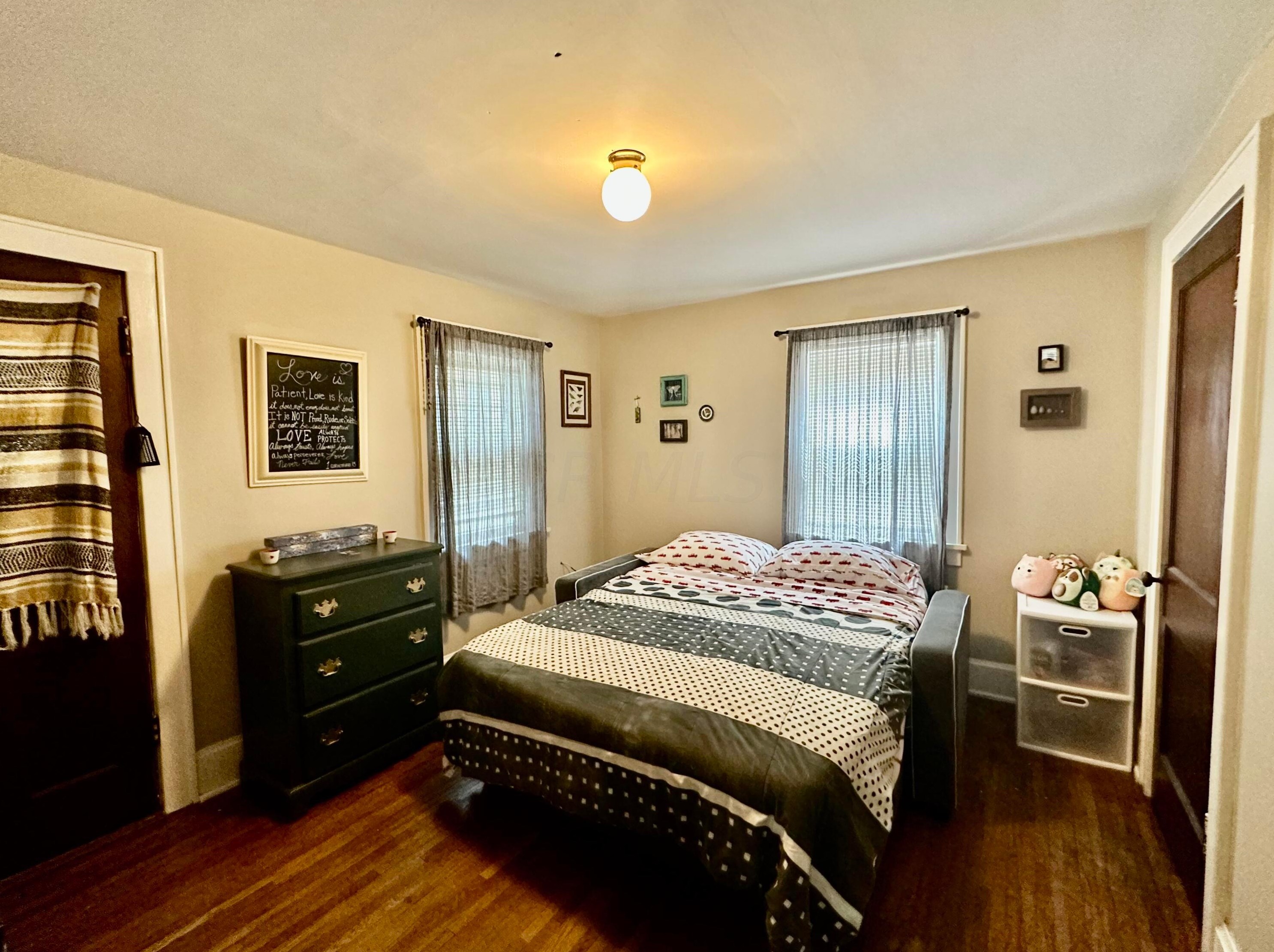 482 Alden Ave, Columbus OH 43201-1396 exterior