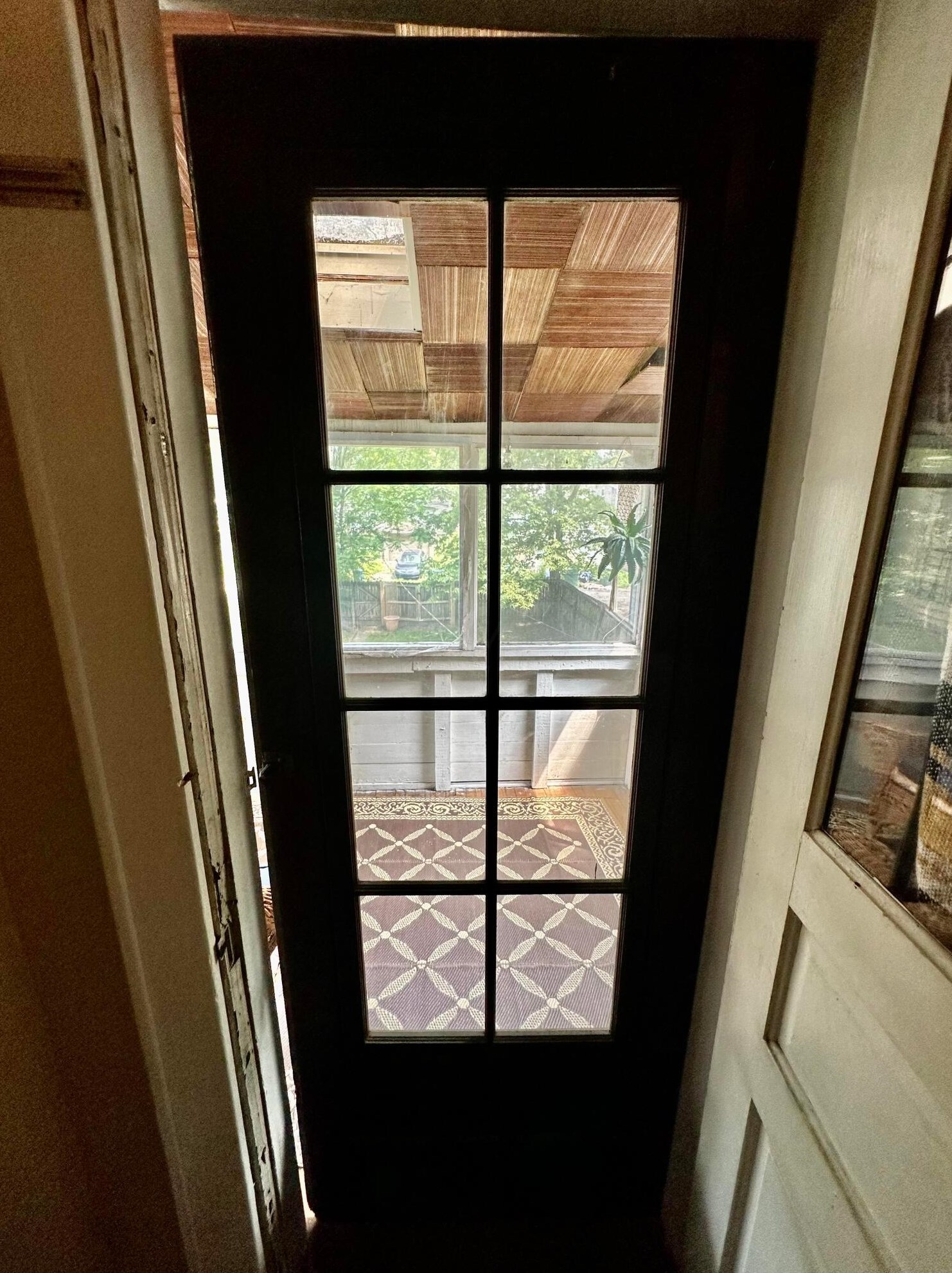 482 Alden Ave, Columbus OH 43201-1396 exterior