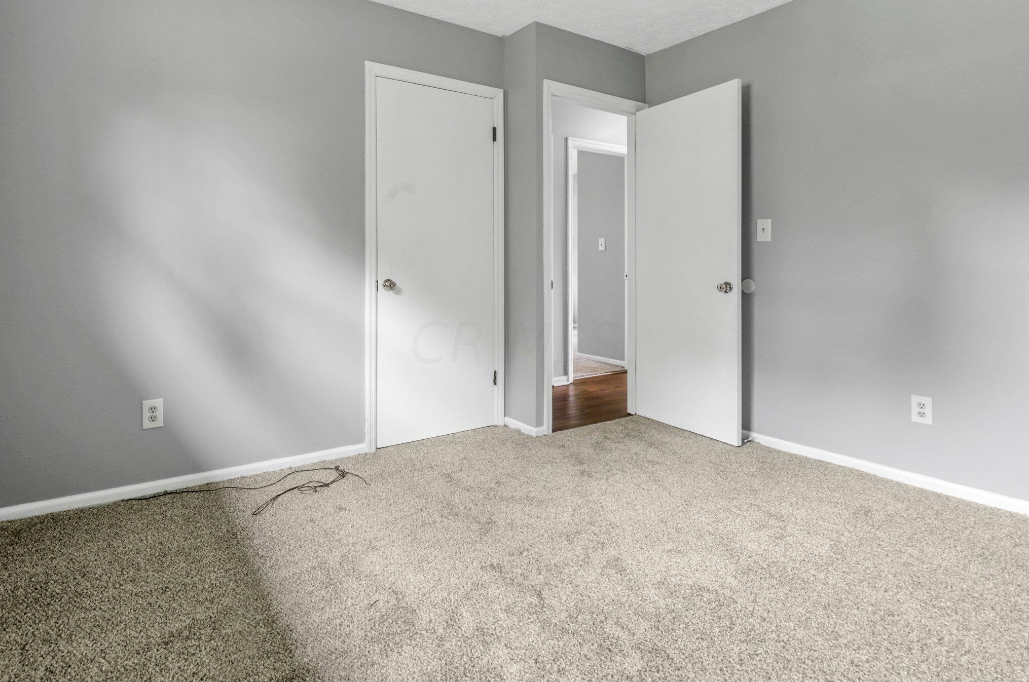 5419 Aqua St, Columbus OH  43229-3915 exterior