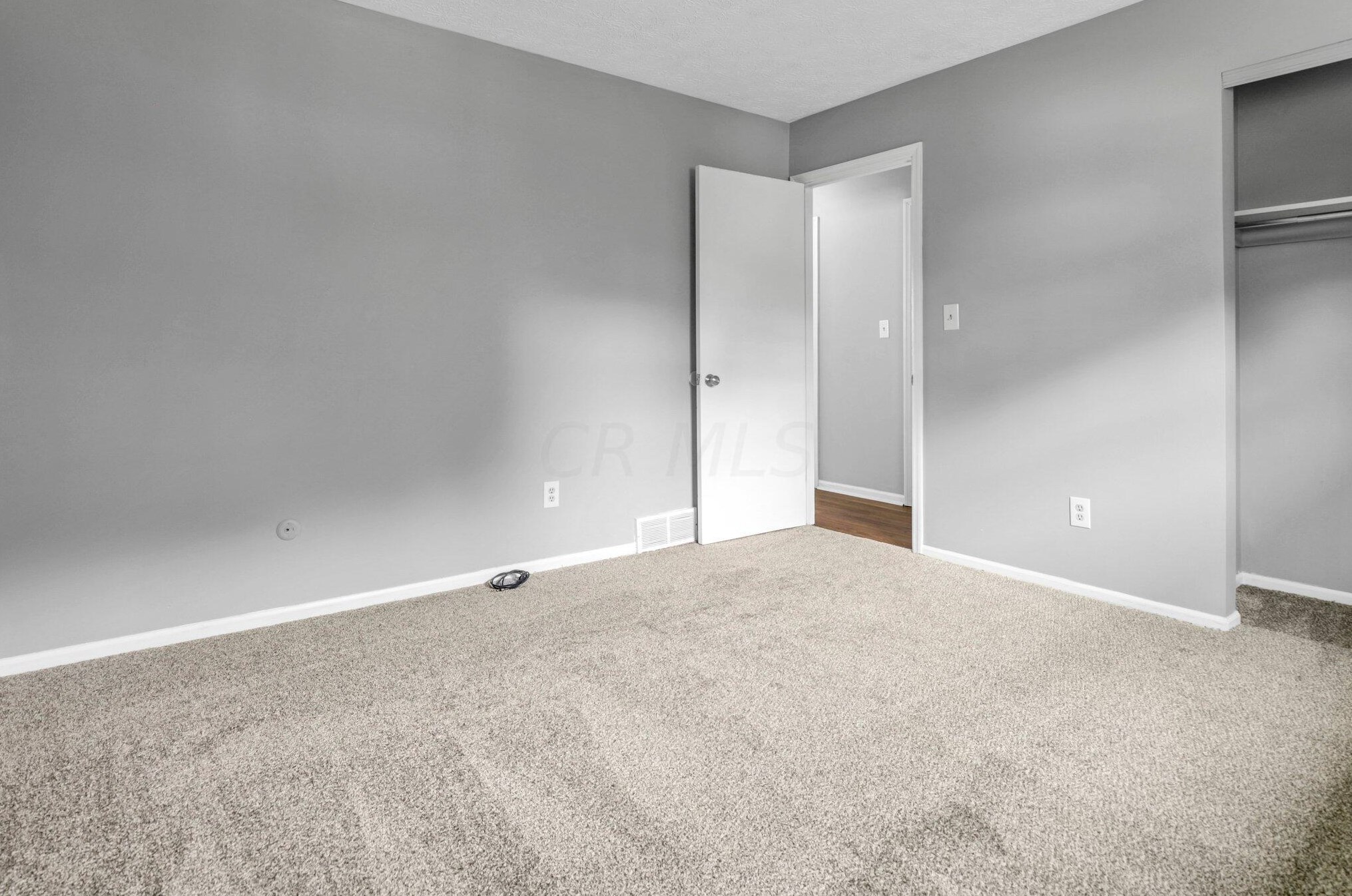 5419 Aqua St, Columbus OH  43229-3915 exterior