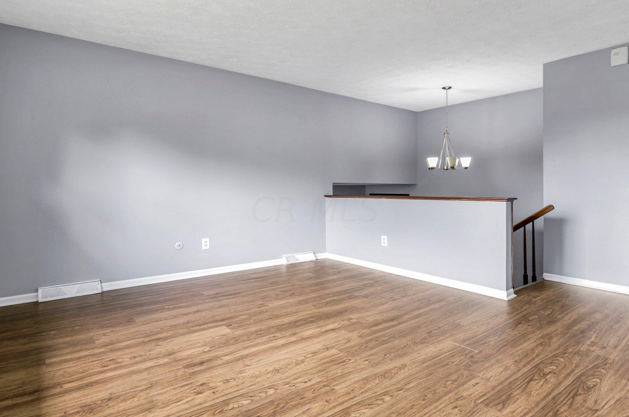 5419 Aqua St, Columbus OH  43229-3915 exterior