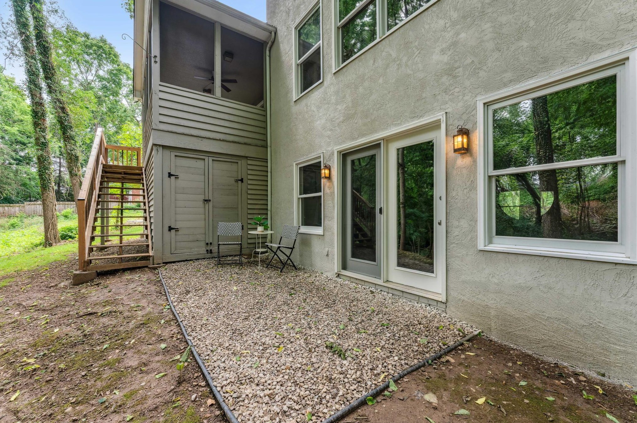 2781 Edgewood Rd, Columbus OH 43220-4517 exterior