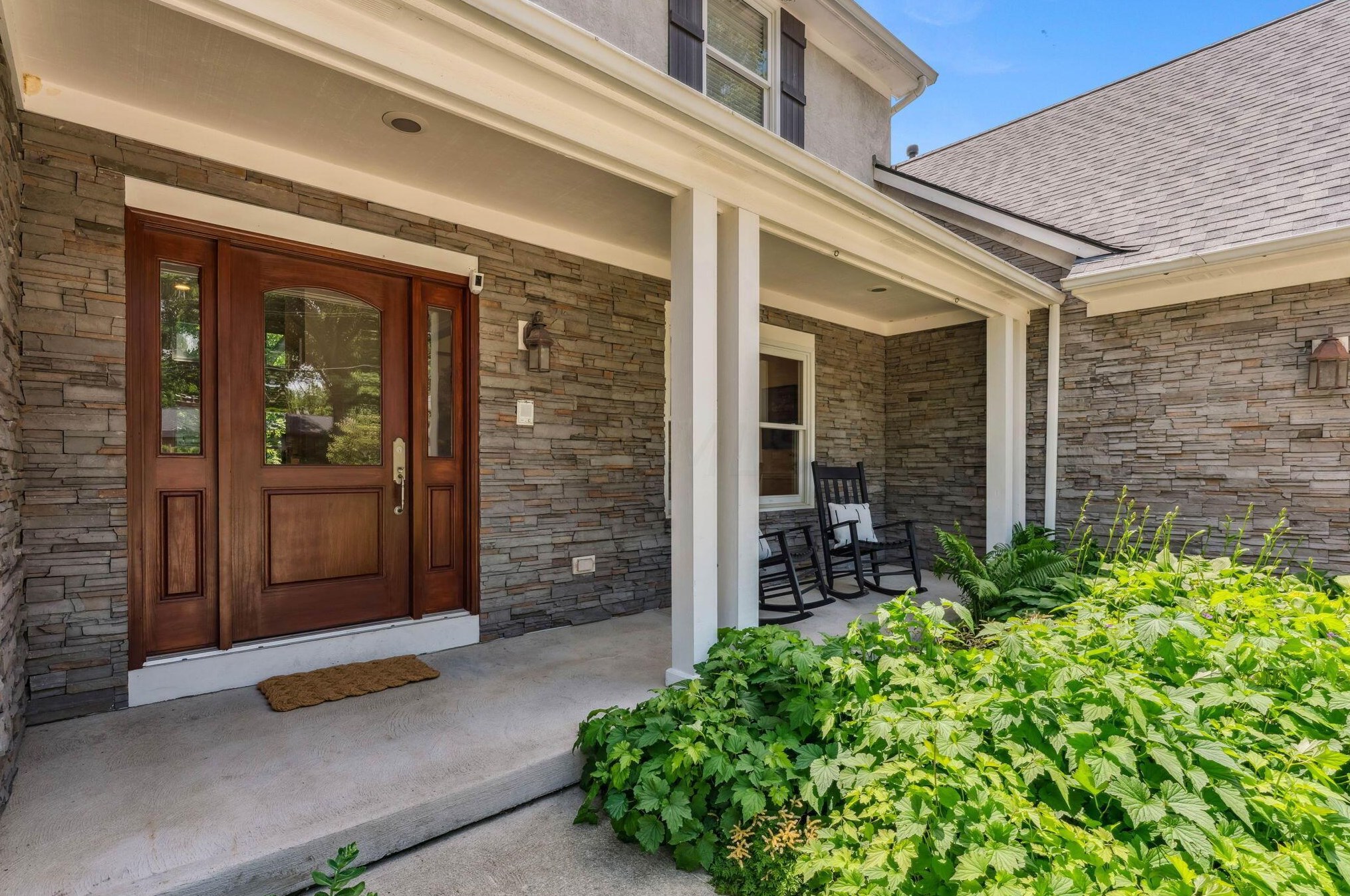 2781 Edgewood Rd, Columbus OH 43220-4517 exterior