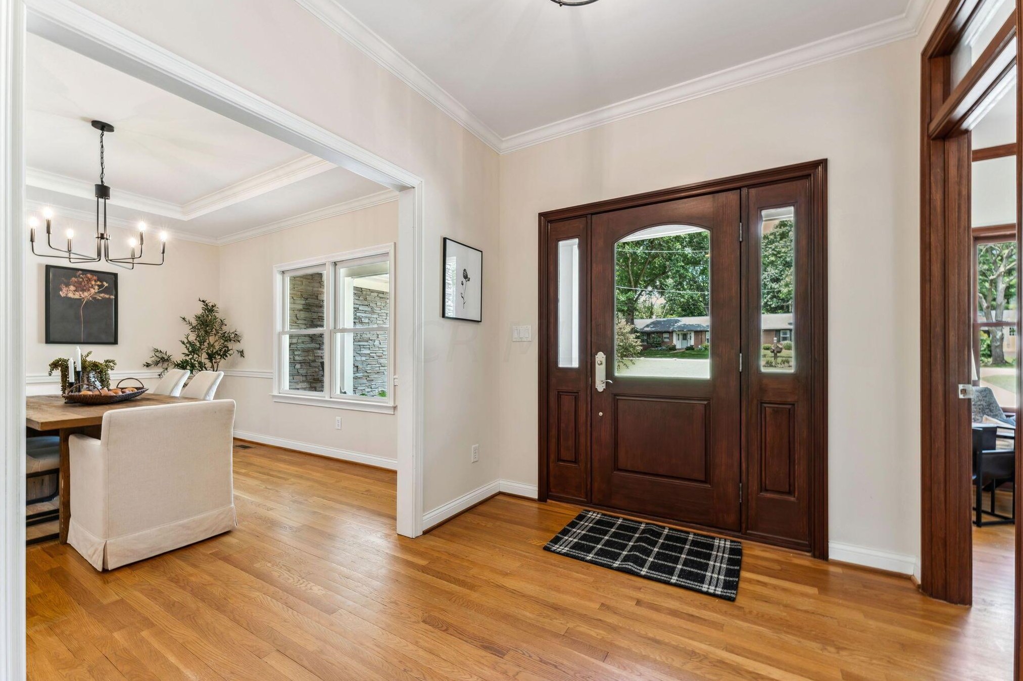 2781 Edgewood Rd, Columbus OH 43220-4517 exterior