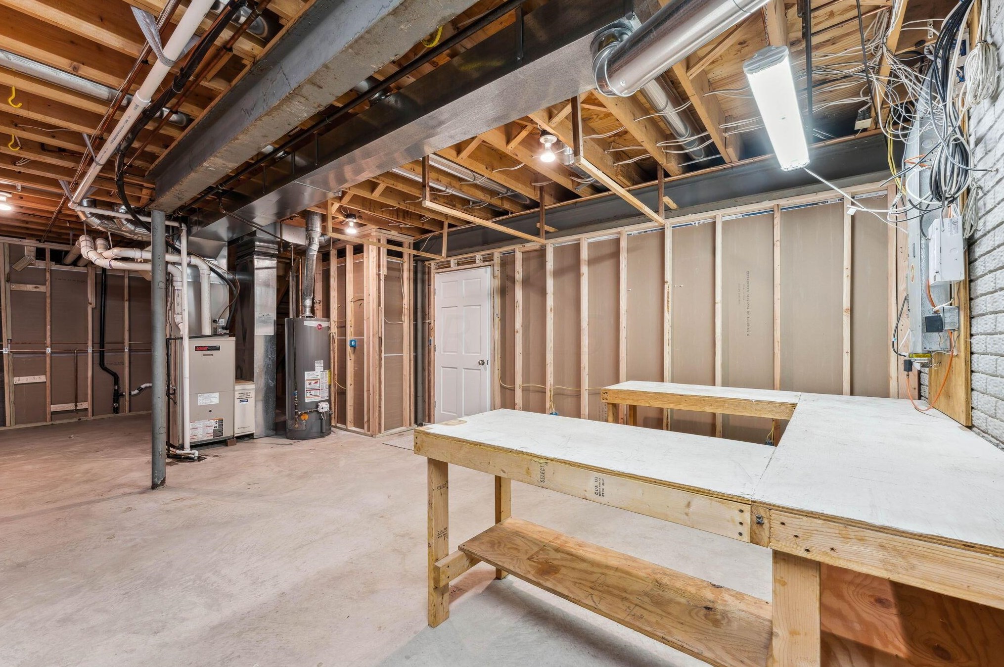 2781 Edgewood Rd, Columbus OH 43220-4517 exterior