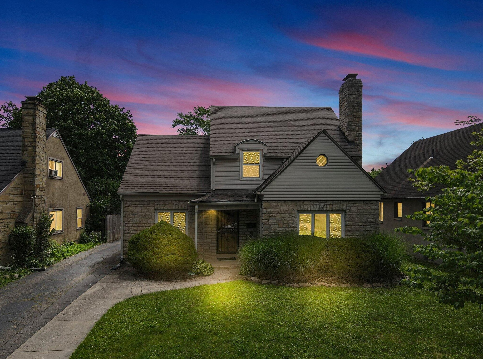 80 Edgevale Rd, Columbus OH 43221-1215 exterior