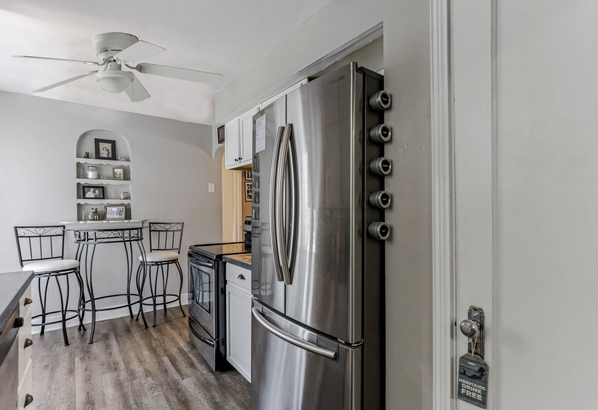 118 Gould Rd, Columbus OH 43209-1175 exterior