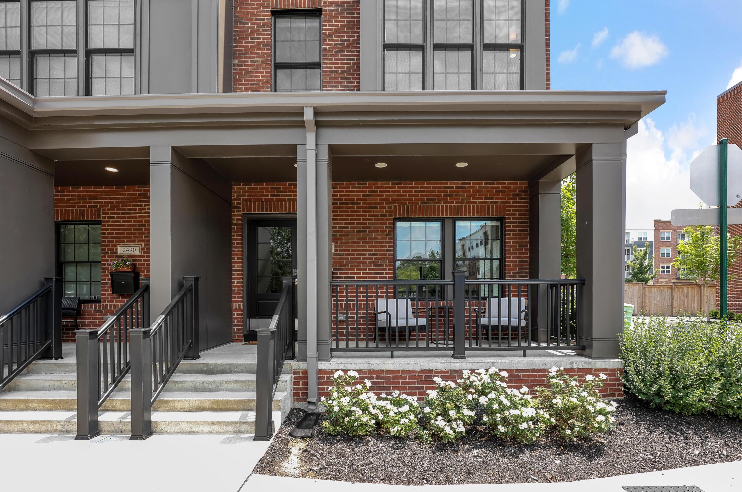 2488 Westmont Blvd, Columbus, OH 43221-3333