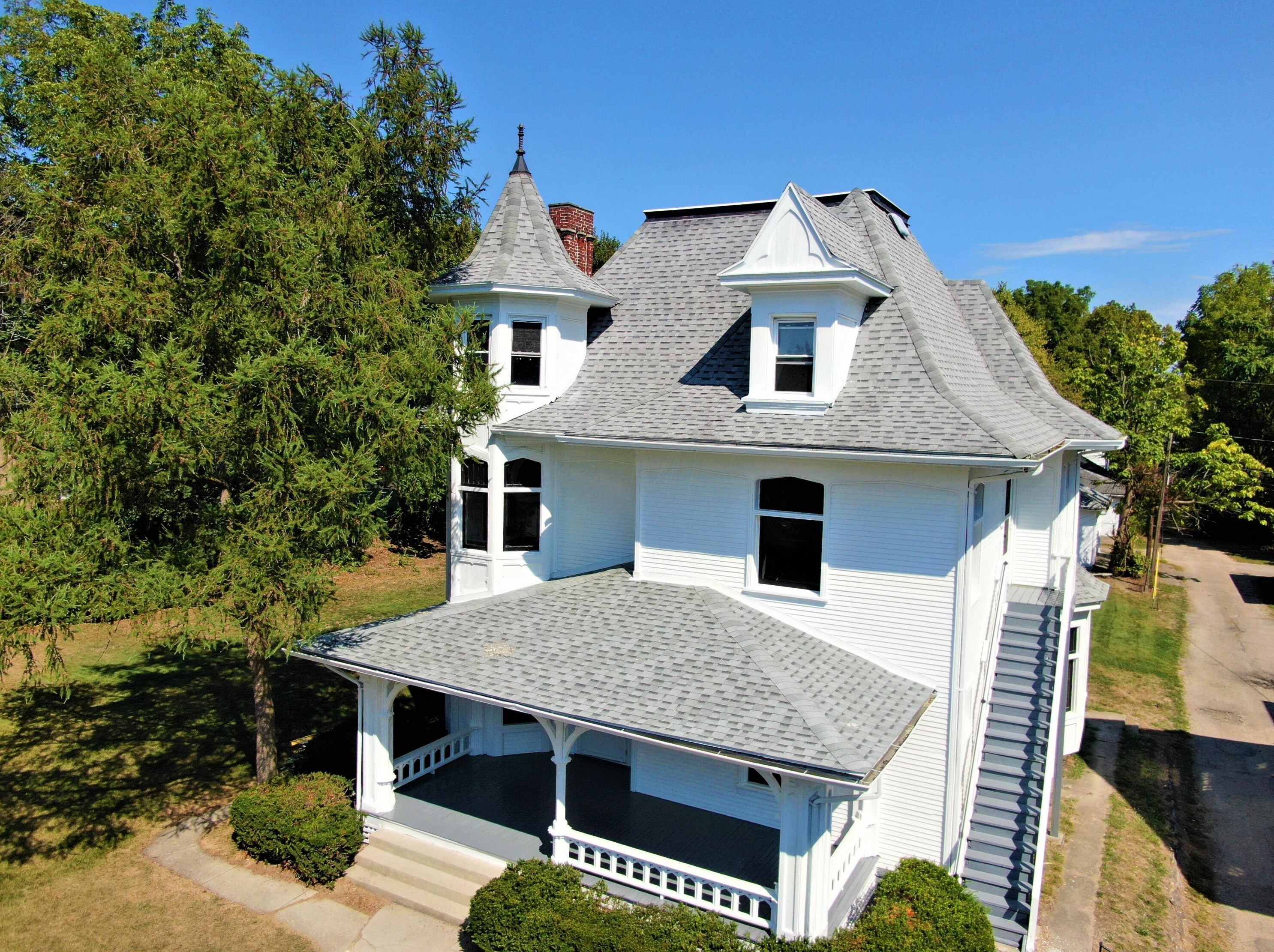 824 N Fountain Ave, Springfield, OH 45504