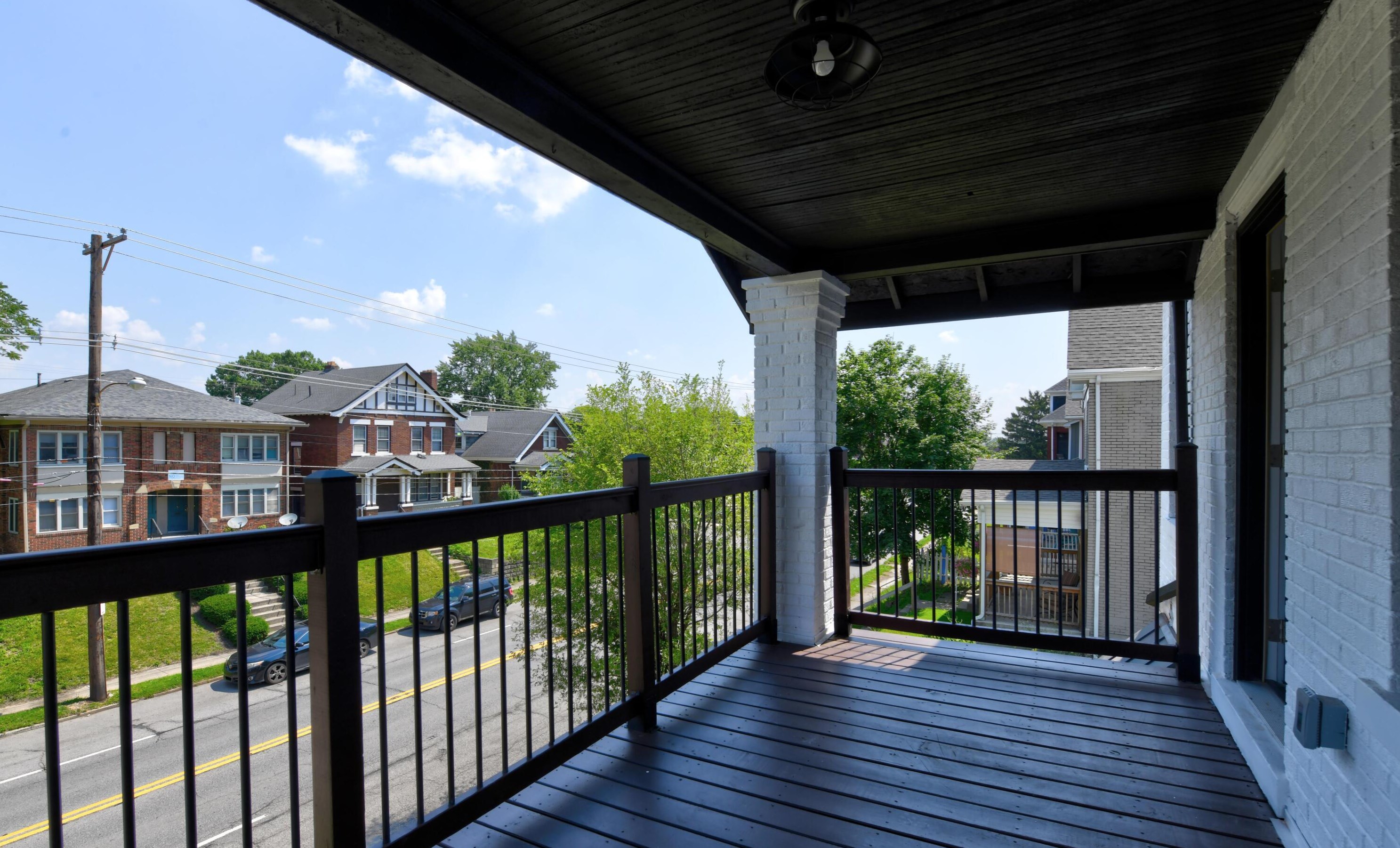 1215 Livingston Ave, Columbus OH  43205-2849 exterior